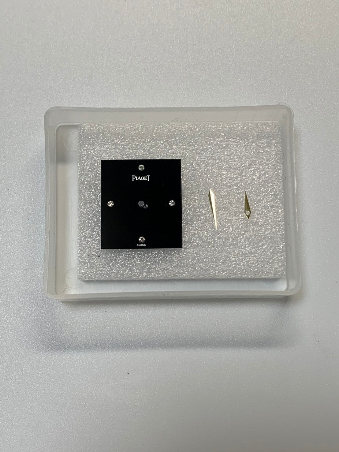 ピアジェ プロトコール 9152 手巻き Cal.9P2 750YG 革 純正ピンバックル(750YG) ブラック / 4Pダイヤ文字盤 ( SWISS表記) 保存袋 オーバーホール済み