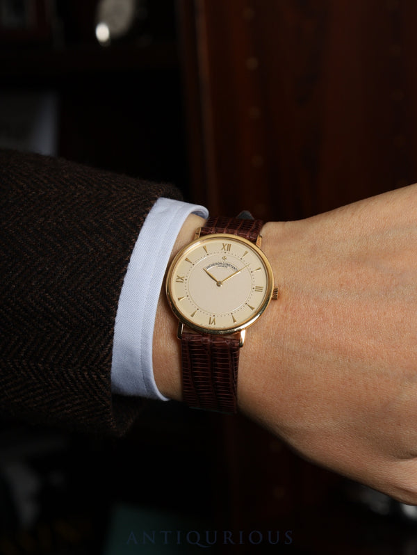 ヴァシュロン・コンスタンタン エッセンシャル 31039/1 手巻き Cal.1132.2 750 革 純正尾錠(750) シャンパン文字盤 オーバーホール済み