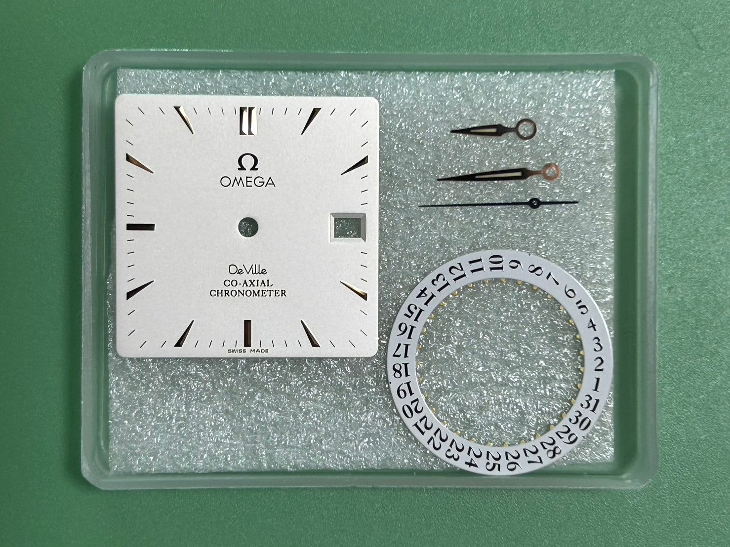 Omega De Ville De Ville Byzantium 7806.30.32 / 168.1305 Automatic Cal.2500C SS Genuine leather strap Genuine buckle (SS) Silver dial Limited to 600 pieces Box Booklet Overhauled