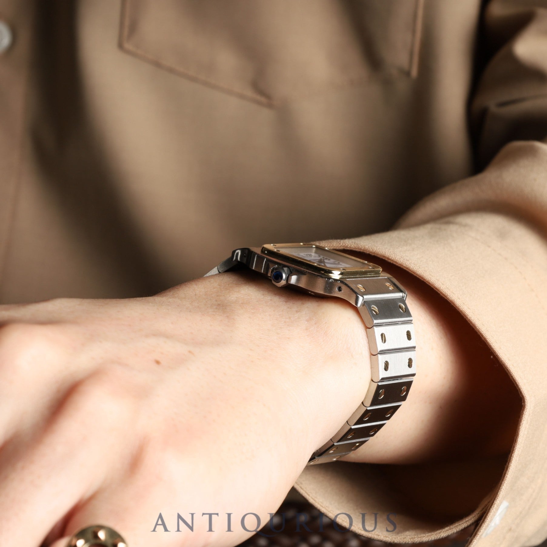 カルティエ サントス ガルベ LM 81036283 / 1172961 自動巻き SS/YG SS/YG ホワイトローマン文字盤 カルティエブティックにてコンプリートサービス済み 新品ブレス交換済み