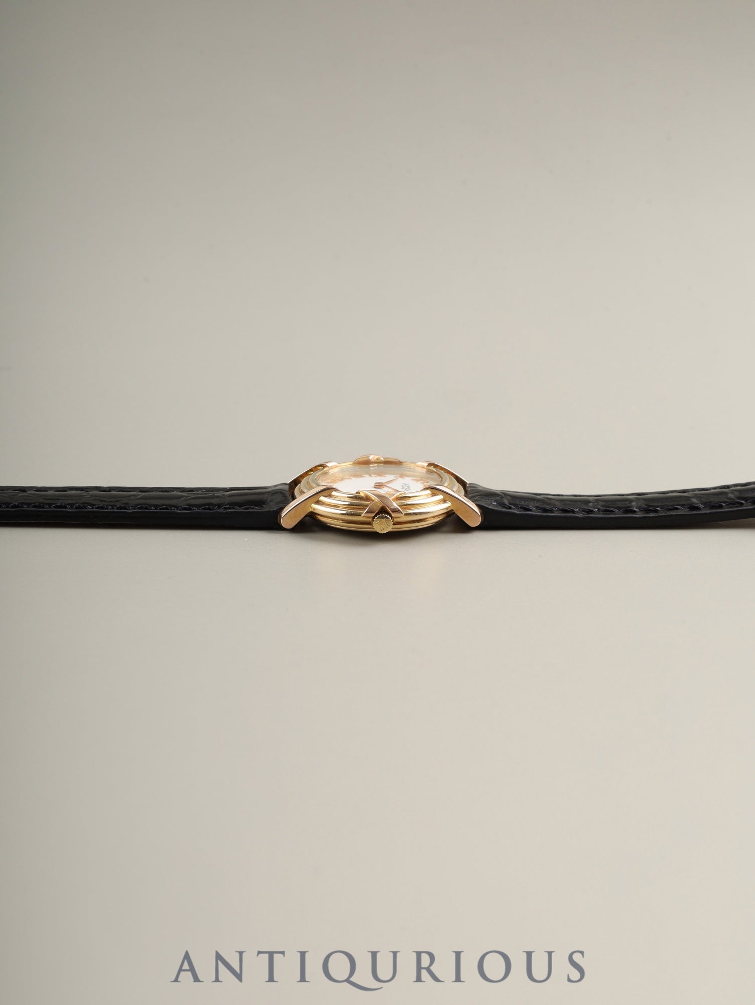 エルメス ルバン 06.32 クォーツ Cal.976.001 750YG 革 純正ピンバックル(GP)ホワイトローマン文字 オーバーホール済み