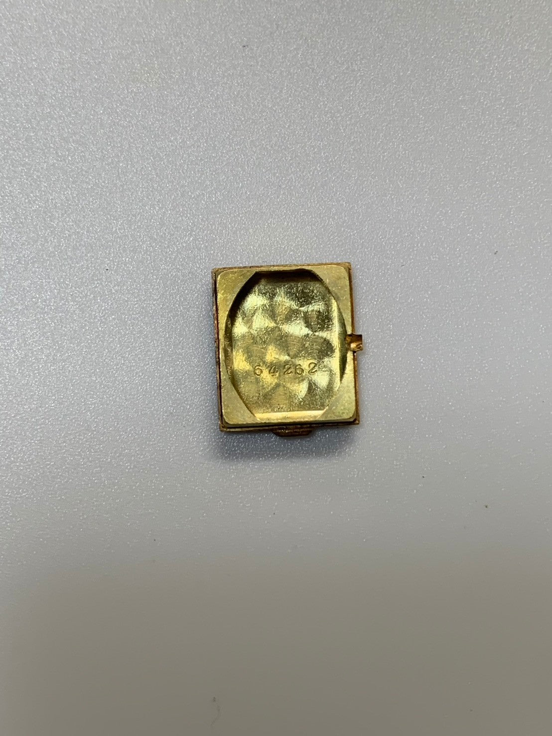 カルティエ ミニ タンク 64262 手巻き Cal.AS1722 750YG 革 純正Dバックル(18K)ホワイトローマン文字盤(PARIS表記)純正レザーベルト付き オーバーホール済み