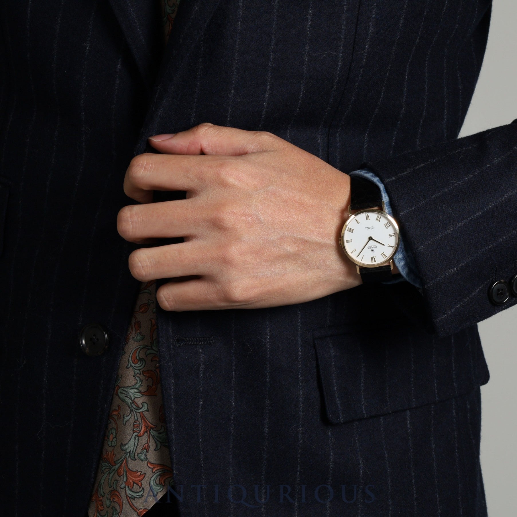 Rolex Cellini 4112 Manual winding Cal.1601 750YG Leather Genuine buckle (GP) White Roman dial 32mm N series (1991) Overhauled