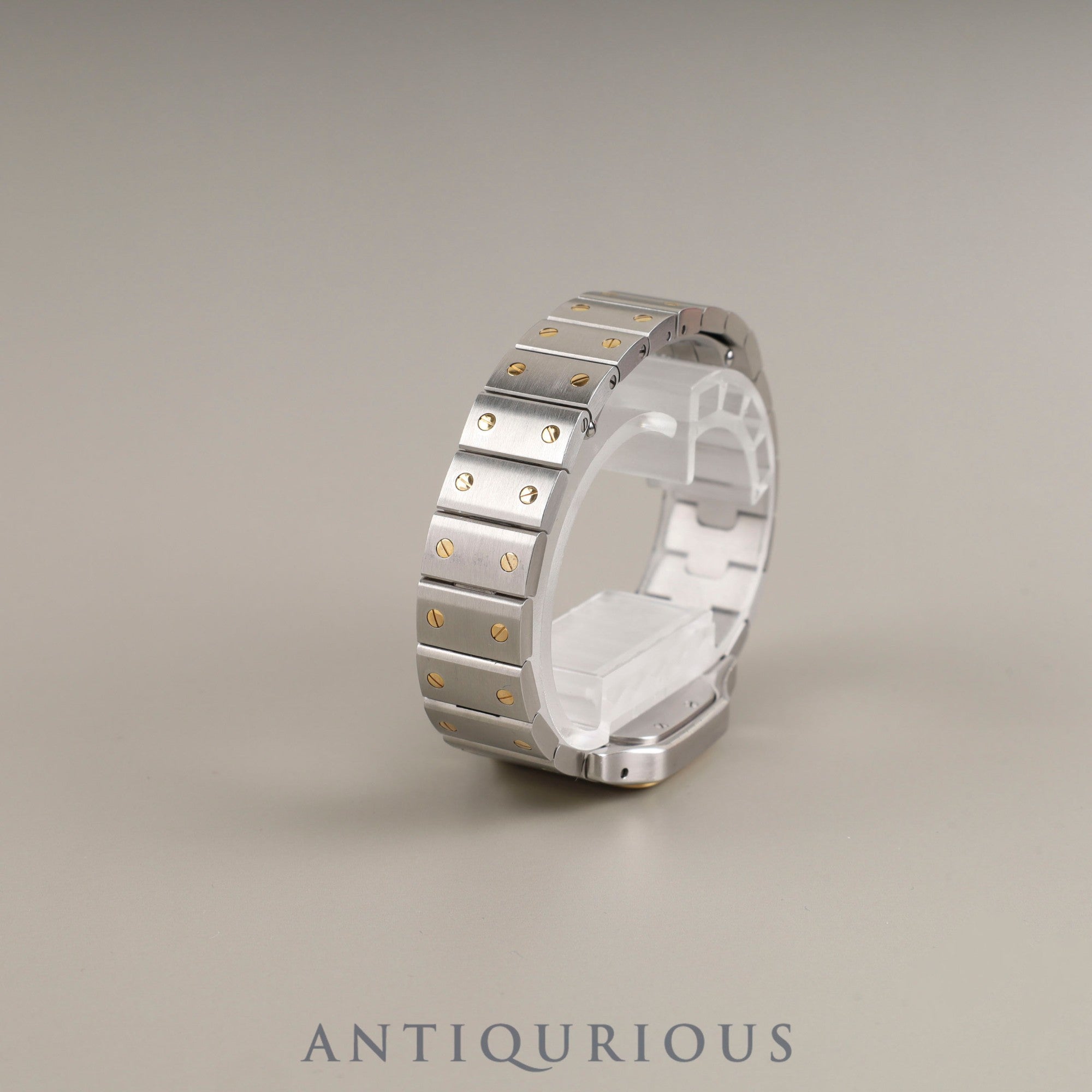 カルティエ サントス ガルベ SM W20012C4 / 1567 クォーツ Cal.157 SS/YG SS/YG ホワイトローマン文字盤 箱 冊子 取り扱い説明DVD 保証書(2009年) オーバーホール済み