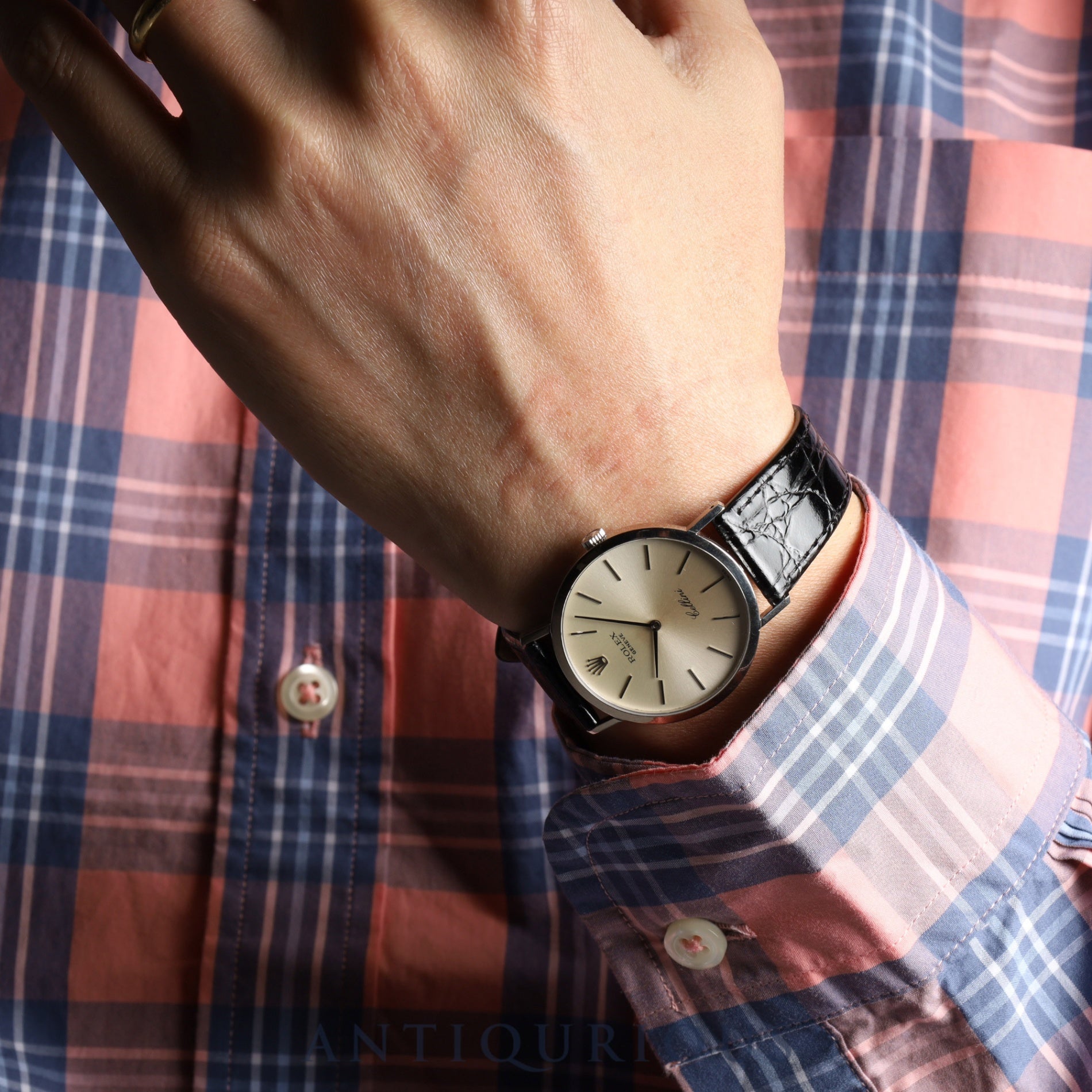 Rolex Cellini 4112 Manual winding Cal.1600 750 Leather Genuine buckle (SS) Silver dial No.4 (1974) Overhauled