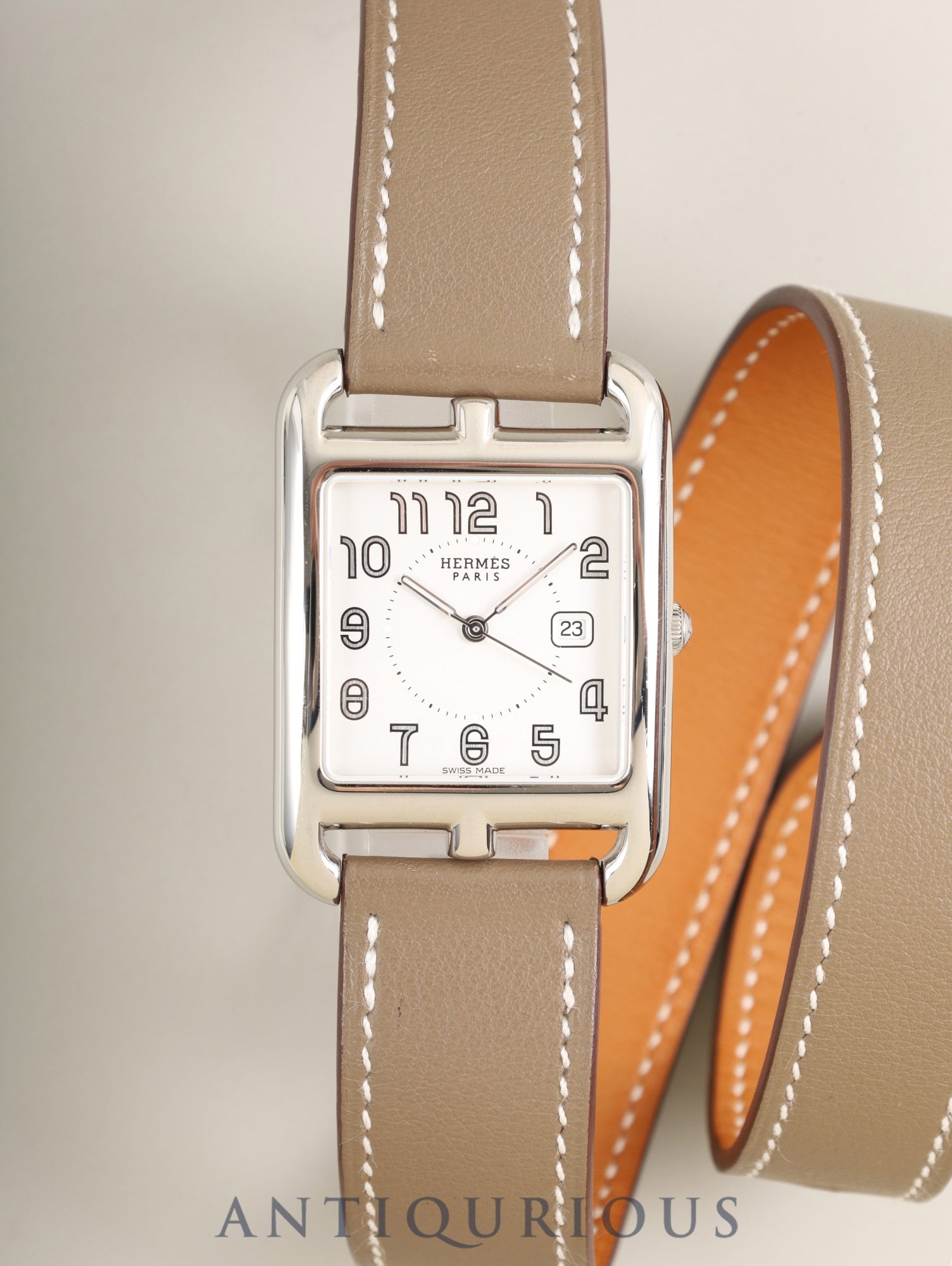 エルメス ケープコッド CC2.710 クォーツ Cal.- SS 純正革ベルト(U刻印:2022年) 純正尾錠(SS) シルバーアラビア文字盤 箱 保証書(2023年)オーバーホール済み