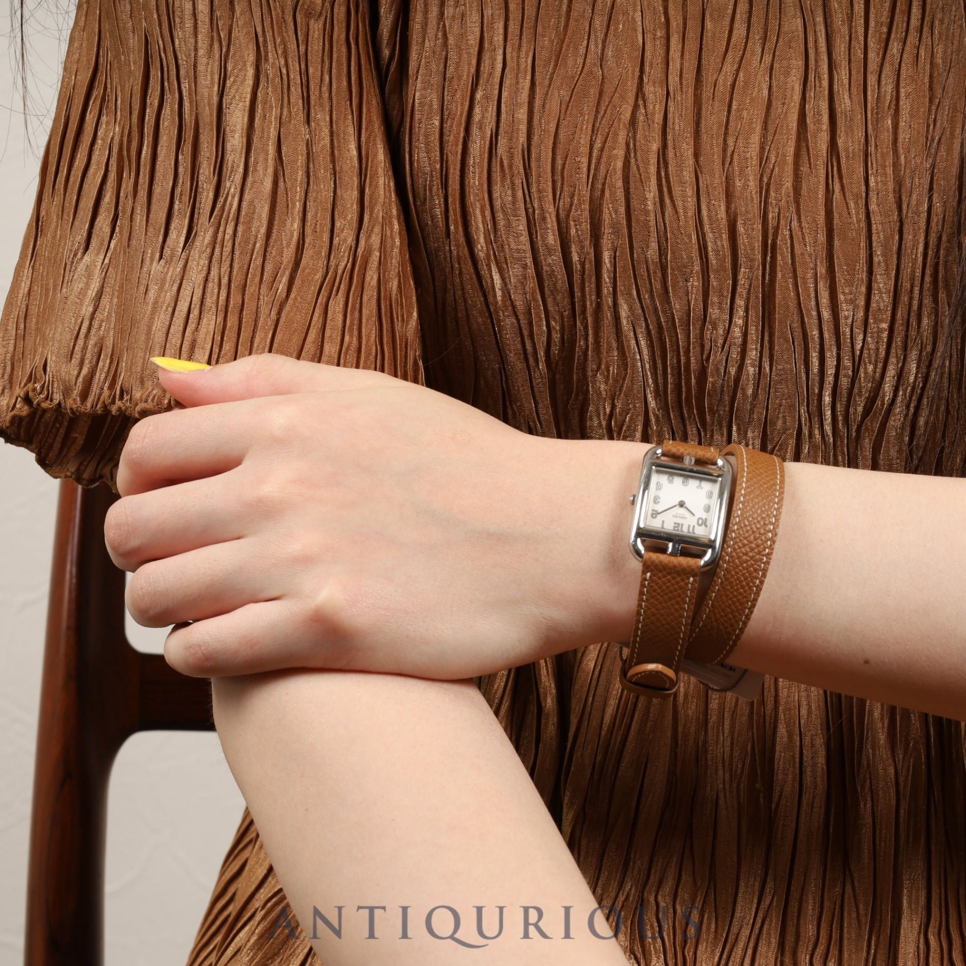 エルメス ケープコッド CC1.210 クォーツ Cal.976.001 SS 革 純正尾錠(SS) シルバー文字盤 箱 冊子 保証書(2003年)純正革ベルト(□G刻:2003年、使用感あり)オーバーホール済み