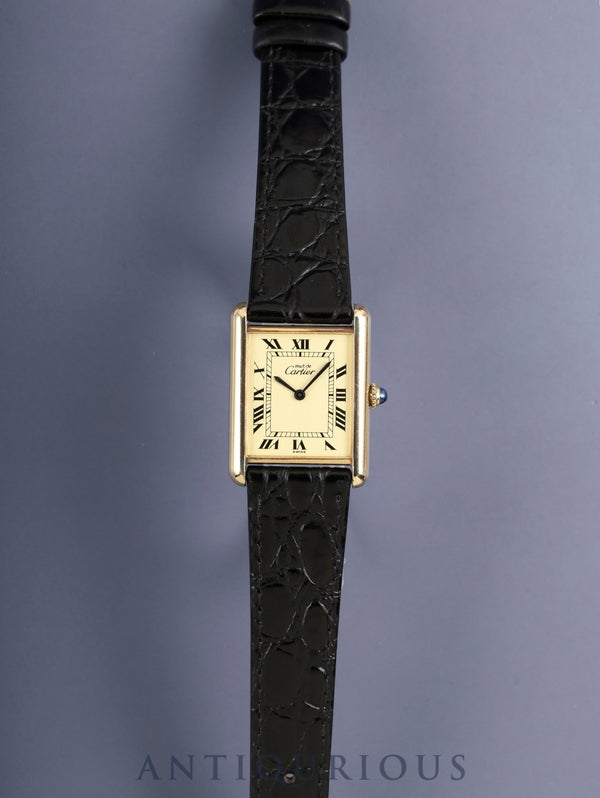 Cartier Must Tank LM, manual winding, Cal. 78-1, SV925, leather strap, original pin buckle (GP), ivory Roman numeral dial (SWISS marking), recently overhauled.