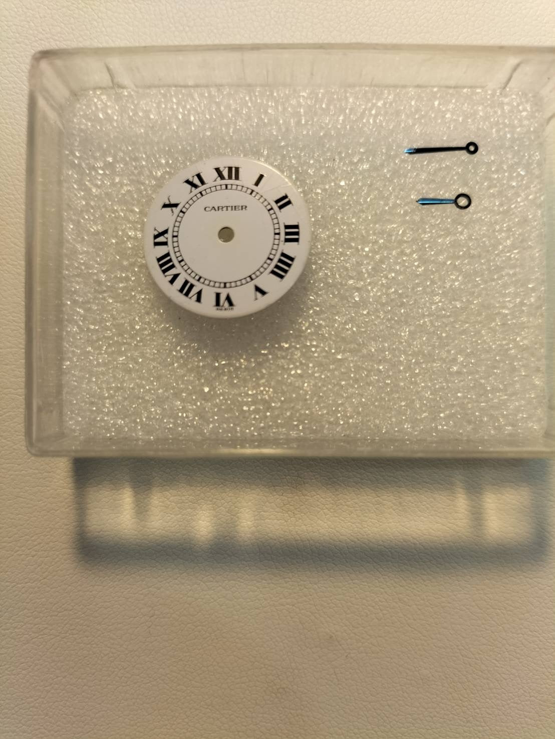 カルティエ ヴァンドーム エリプス VLC SM 6708 手巻き 750YG 純正革ベルト 純正尾錠(750YG) ホワイトローマン文字盤(PARIS表記) 保証書 オーバーホール済み