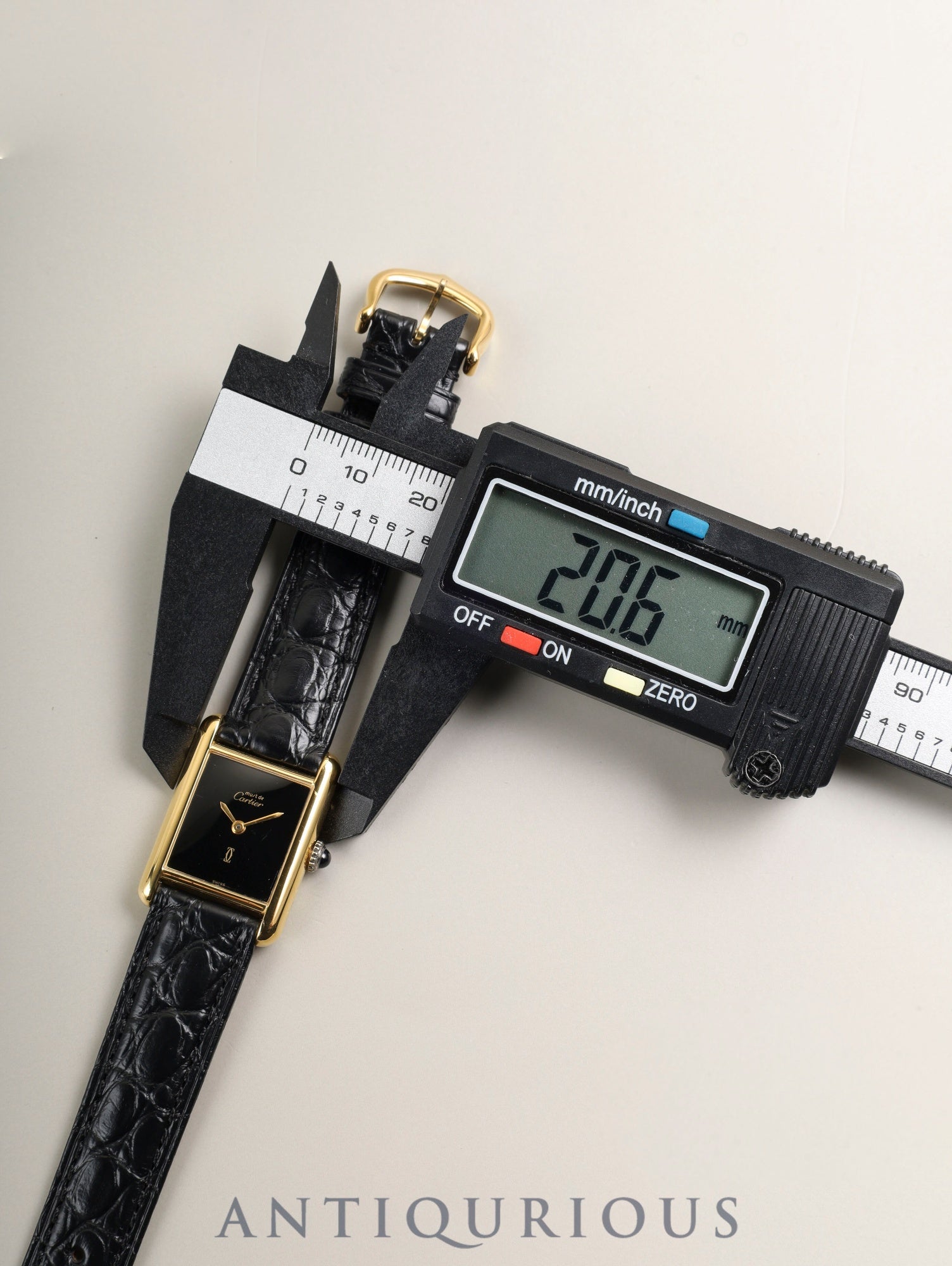 カルティエ マストタンク SM 3 手巻き Cal.78-1 SV925 革 純正ピンバックル(GP) オニキス文字盤(SWISS表記) 純正レザーベルト付き オーバーホール済み 新品仕上げ済み