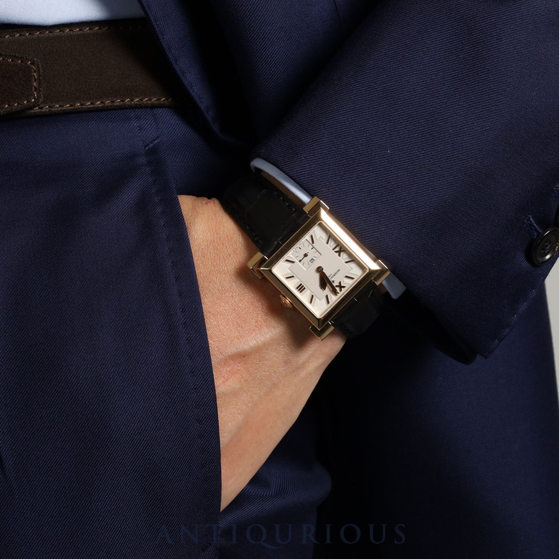 Vacheron Constantin Cale Historiques 91030 / 000R Manual winding Cal.1017 750PG Genuine leather strap Genuine buckle (750PG) Ivory dial 31 x 35mm Box, case, warranty card (2003) Limited to 600 pieces Overhauled