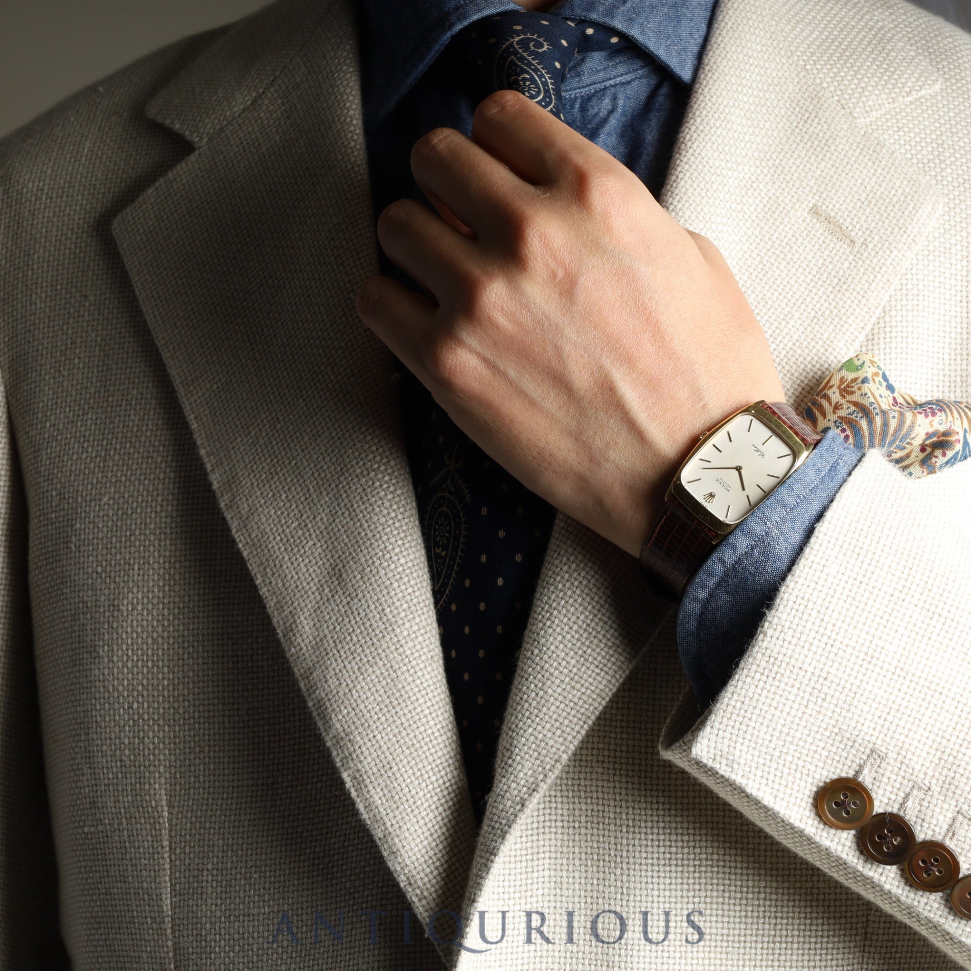 Rolex Cellini 4136 Manual winding Cal.1601 750 Leather Genuine buckle (GP) Silver dial No. 43 (1975) Overhauled