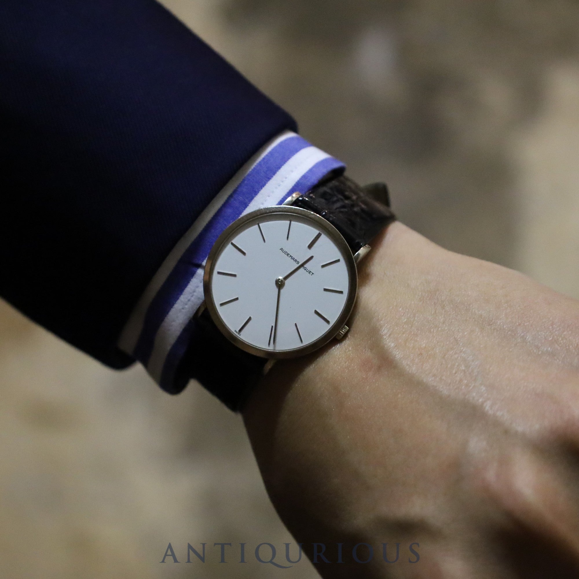 Audemars Piguet Extra Flat Hand-wound Cal.2090 750 Leather Genuine Buckle (750) White Dial 33.3mm 1976-1979