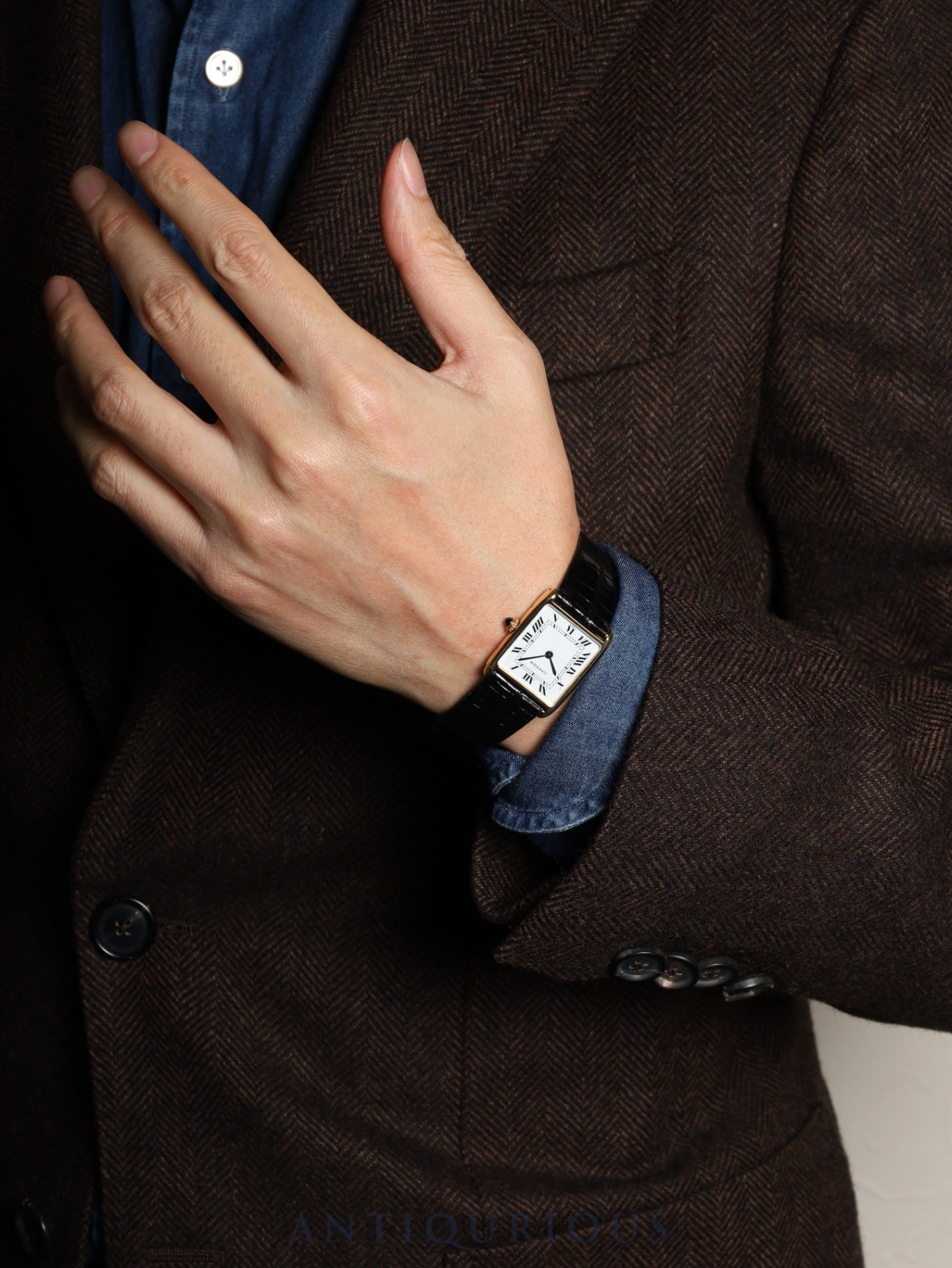 カルティエ タンク アロンディ タンク エリプス LM 81722553 / 96041 手巻き Cal.21(フレデリック・ピゲ)750YG 革 純正ピンバックル(GP) ホワイトローマン文字盤(PARIS表記) 国際永久保証書(1983年) オーバーホール済み