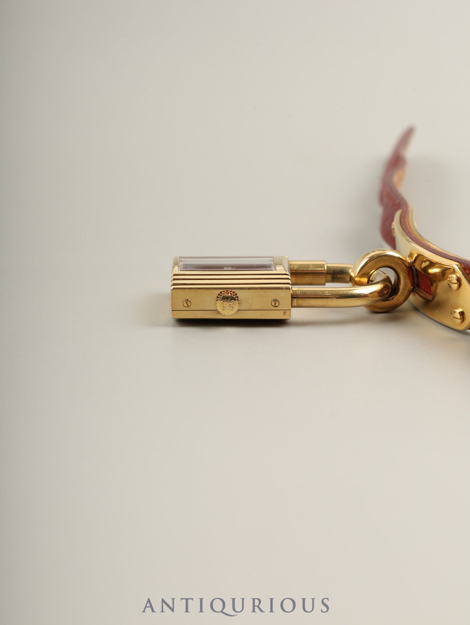 エルメス ケリーウォッチ 39.01 クォーツ GP 純正革ベルト(○U刻:1991年)社外尾錠(GP) ボルドー文字盤 箱 冊子 保証書(1993年)オーバーホール済み