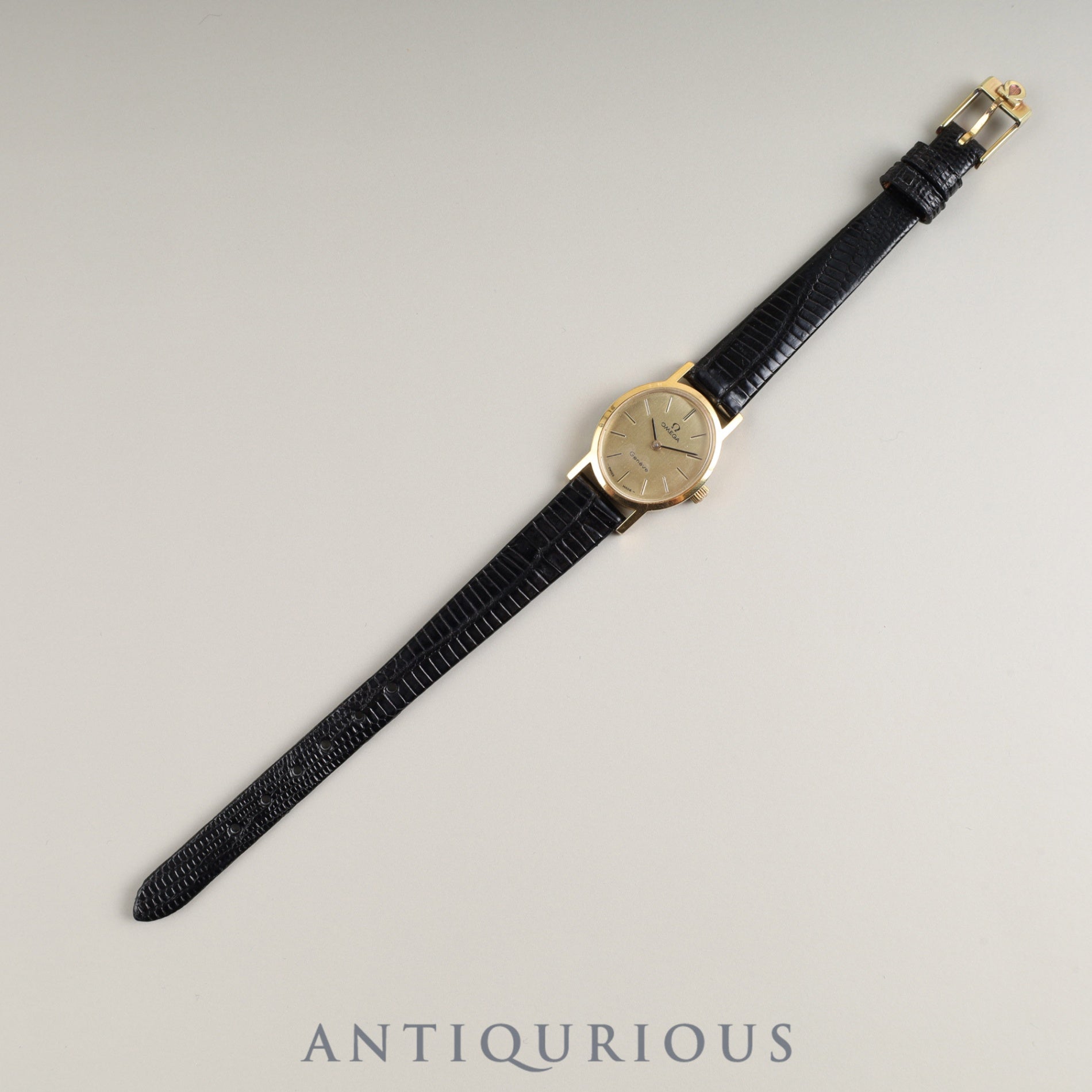 オメガ ジュネーブ 5110411 / 1061 手巻き Cal.625 GP 革 純正尾錠(GP) ゴールド文字盤 オーバーホール済み