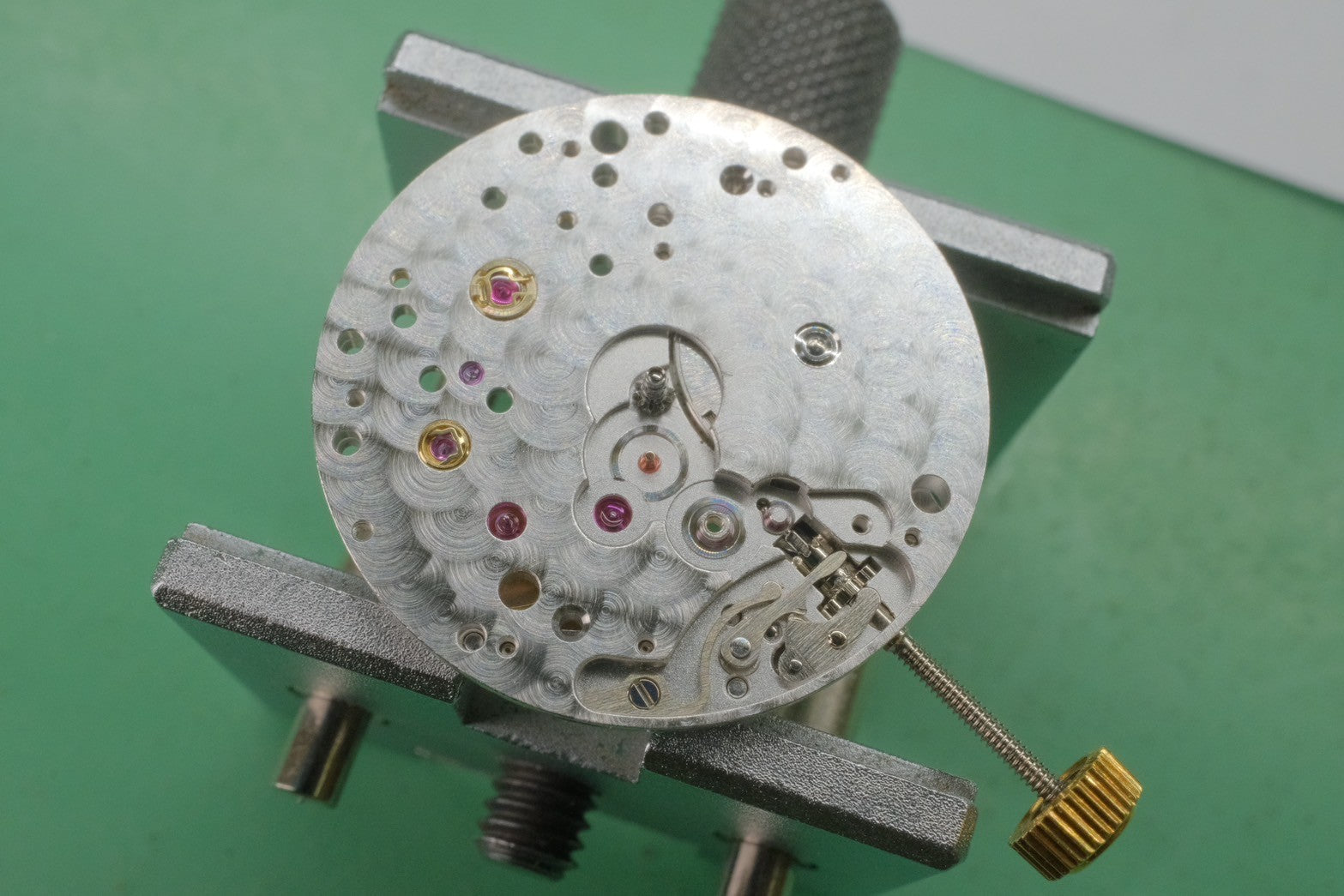 ジャガー・ルクルト ジェントローム 152.1.81 手巻き Cal.818/4 750 革 純正尾錠(750) ホワイト文字盤 純正革替えベルト オーバーホール済み