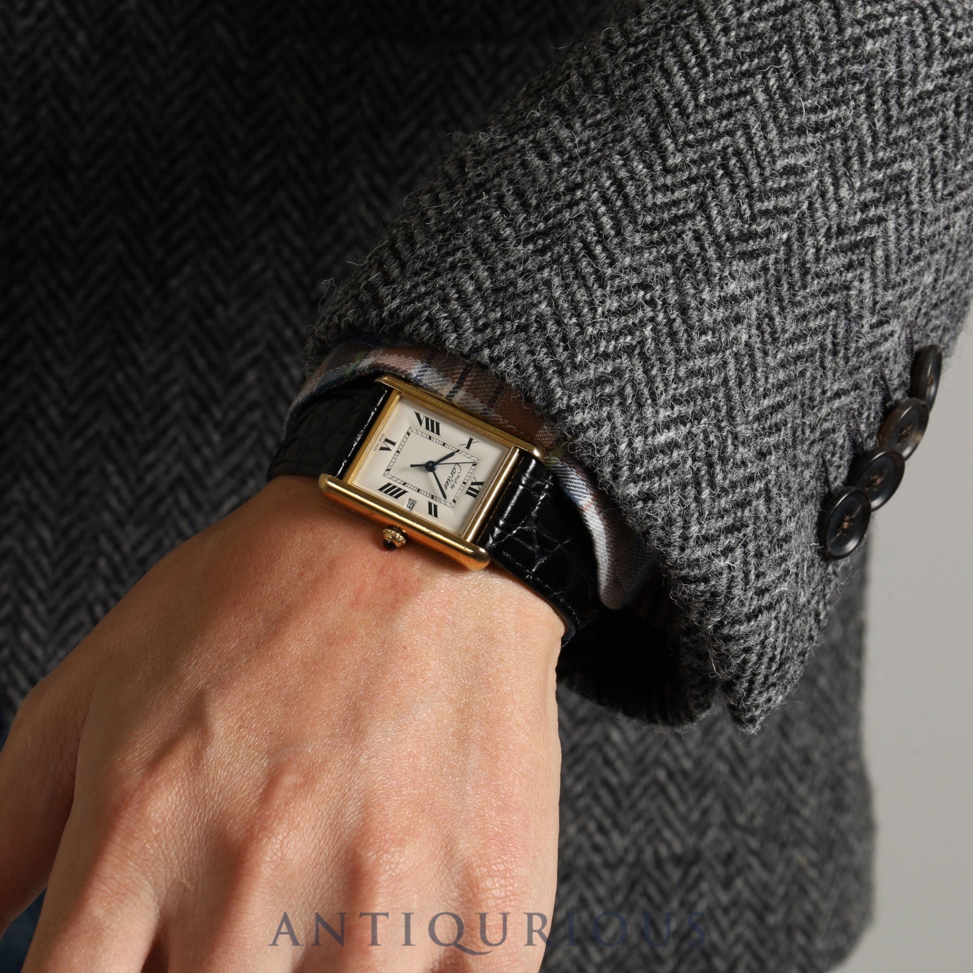 Cartier Must Tank GM (XL) Date W1013754 / 2413 Quartz Cal.687 SV925 Leather Genuine Buckle (GP) Roman CC Dial Box Instruction Manual