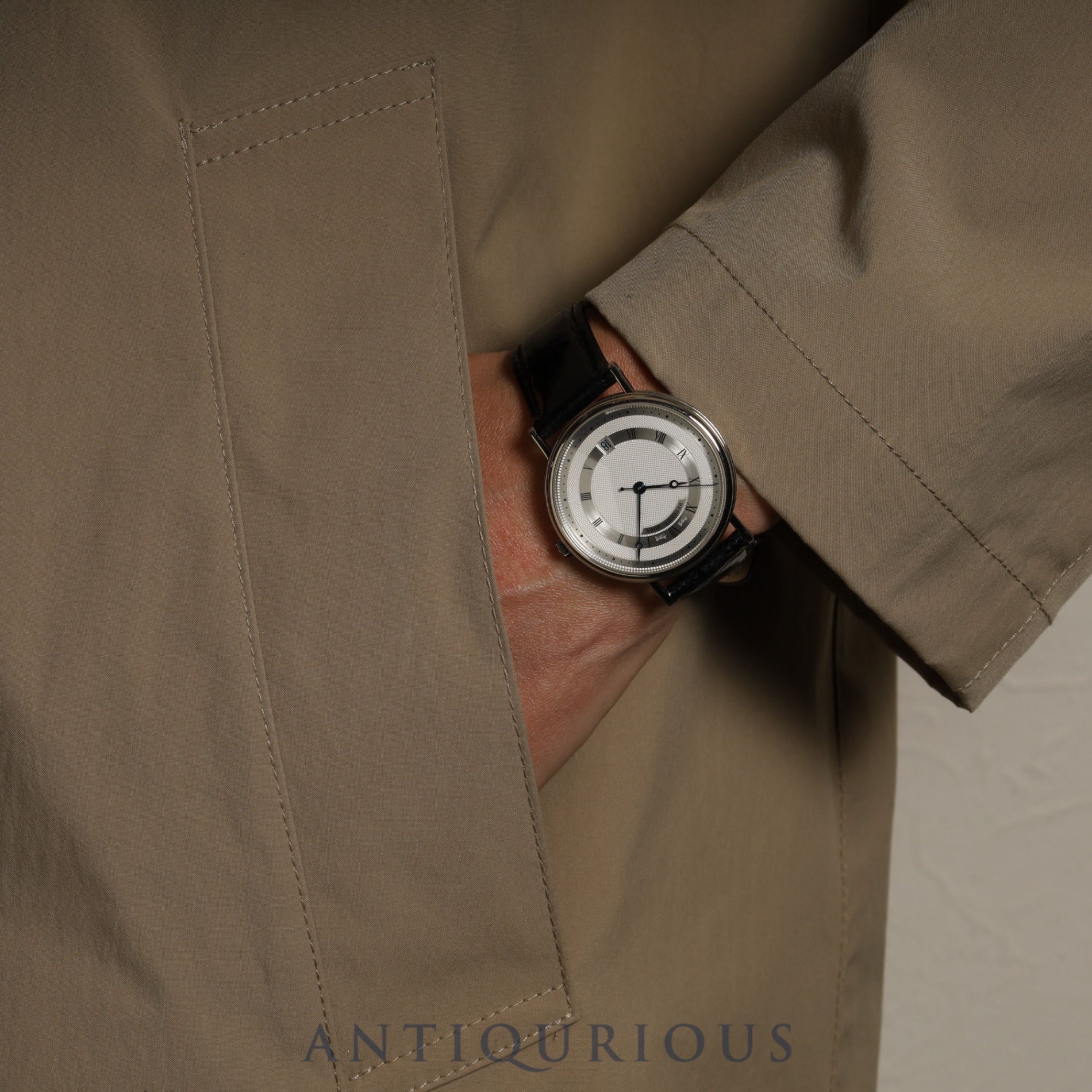 ブレゲ クラシック ツインバレル 5930BB /12/986 自動巻き Cal.517/1 750 革 純正尾錠(750)シルバーローマン文字盤 箱 冊子 保証書(2012年)オーバーホール済み