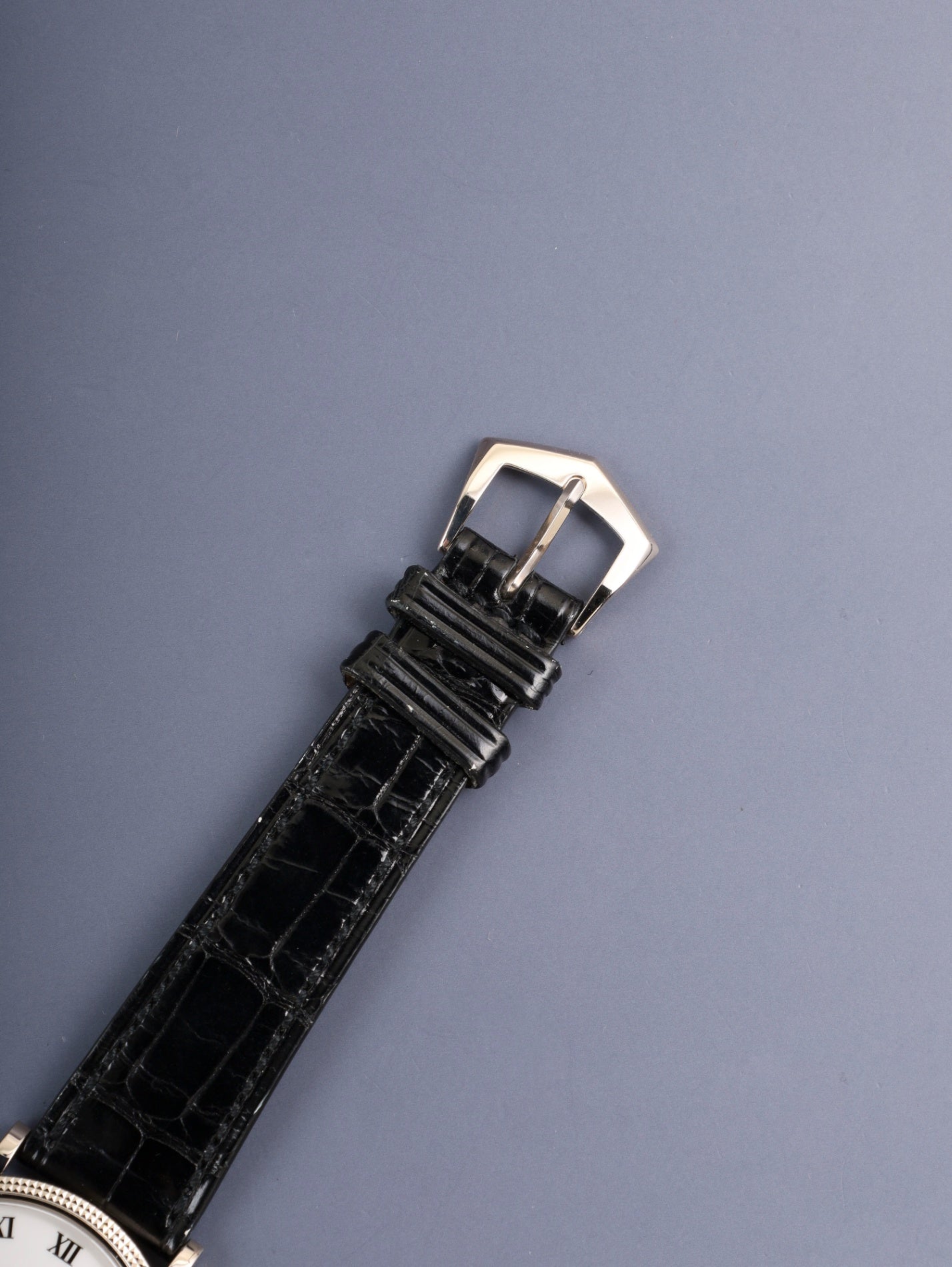 パテック・フィリップ カラトラバ 3919G-001 手巻き Cal.215 750WG 純正革ベルト 純正ピンバックル(750WG)ホワイトローマン文字盤 保証書(2004年)箱 ケース タグ 冊子 オーバーホール済み