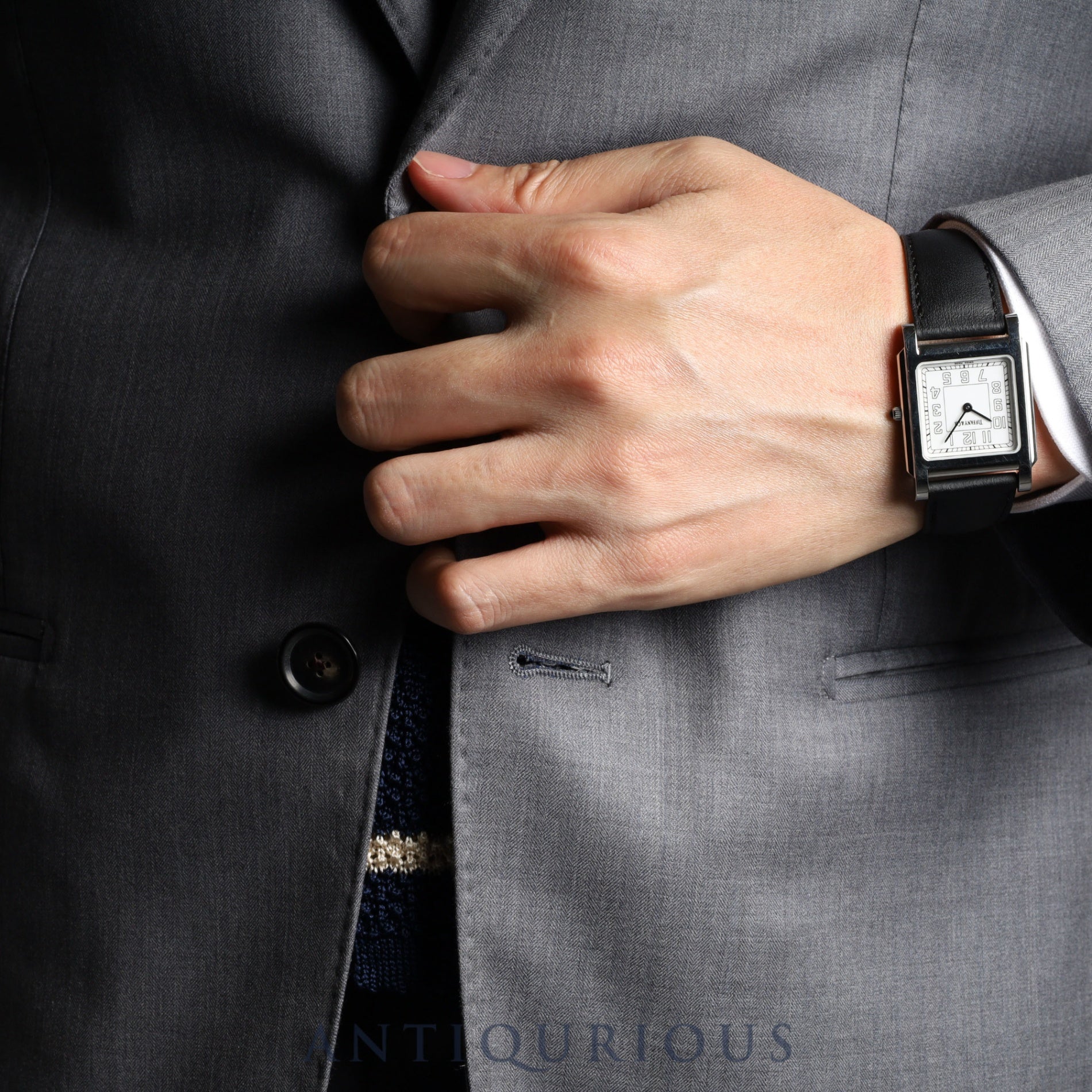 ティファニー クラシックスクエア 525.1030 クォーツ Cal.901.001 SS 純正革ベルト 純正尾錠(SS) ホワイトアラビア文字盤 オーバーホール済み