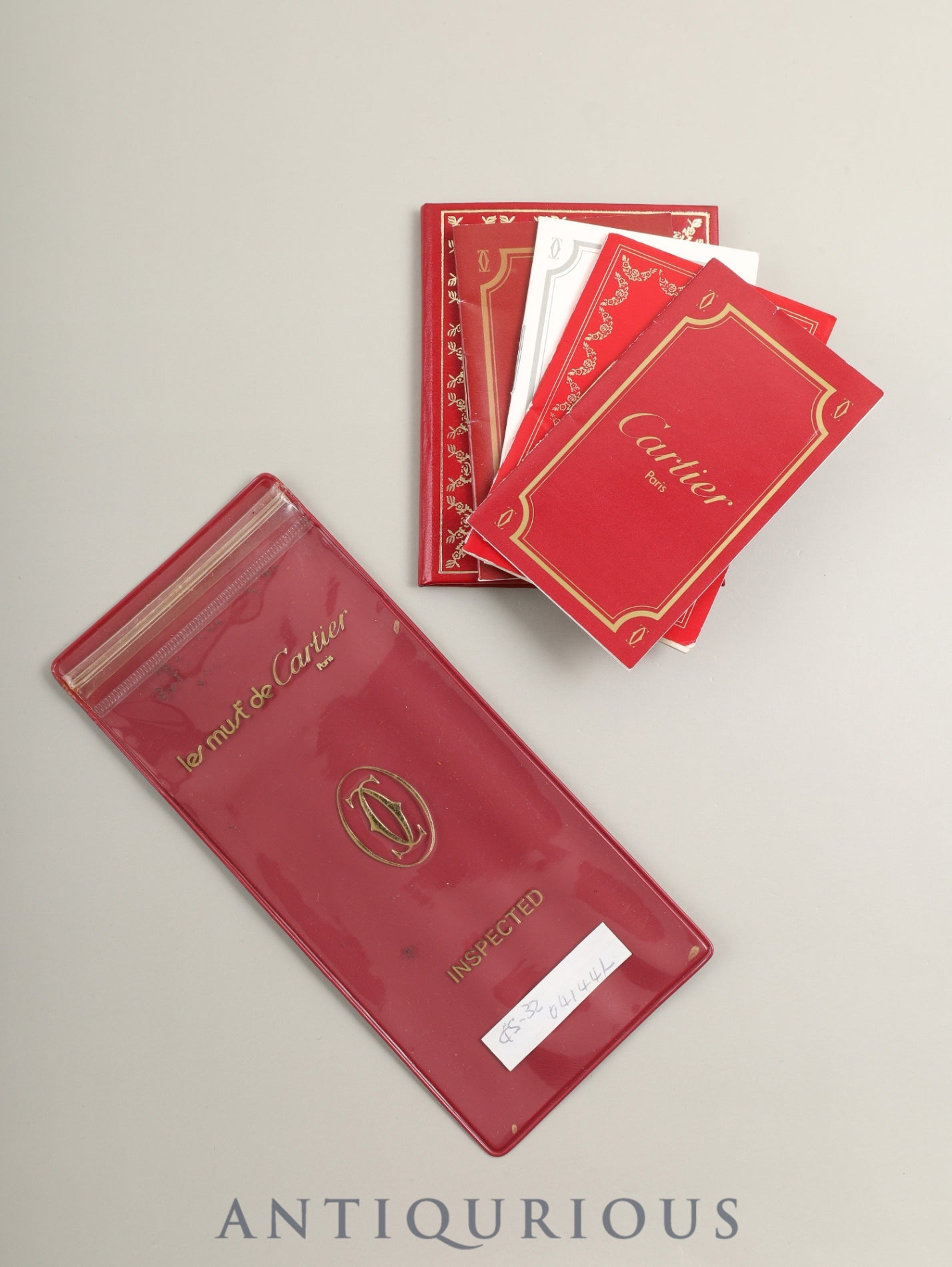 カルティエ タンクルイカルティエ SM 78087 手巻き Cal.ETA2512 750YG 革 純正ピンバックル(GP)ホワイトローマン文字盤(SWISS表記 )保証書(1984年 /個人名記載あり)冊子 オーバーホール済み