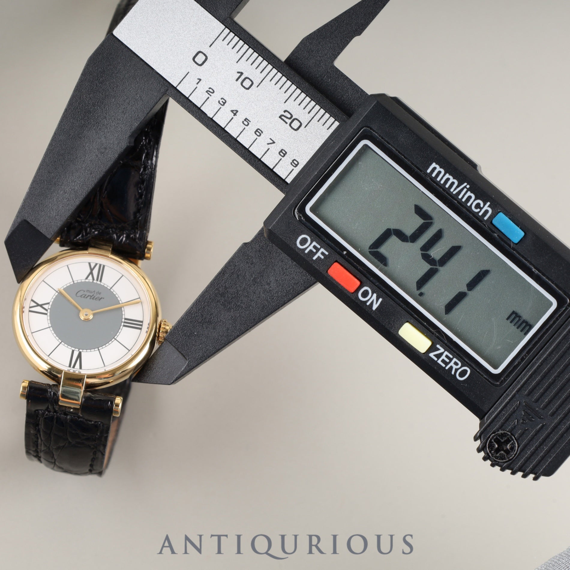 カルティエ マスト ヴァンドーム VLC SM 590004 クォーツ Cal.90 SV925 純正革ベルト 純正Dバックル(GP) センターグレー飛びローマン文字盤 オーバーホール済み