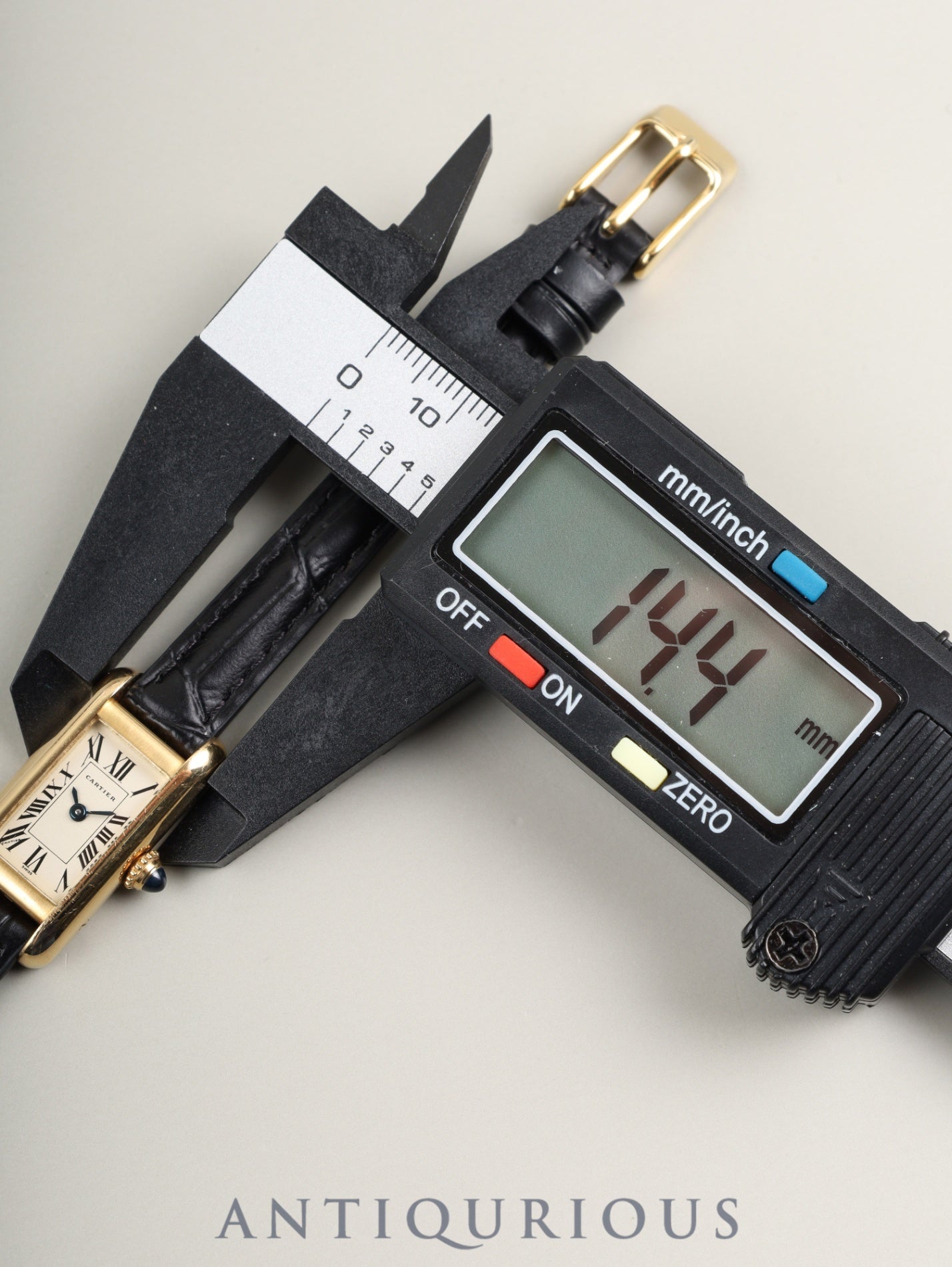 カルティエ タンク アロンジェ SM W1501753 / 828004 クォーツ Cal.028(ETA280.002) 750YG 革 社外ピンバックル(GP) アイボリーローマン文字盤 オーバーホール済み