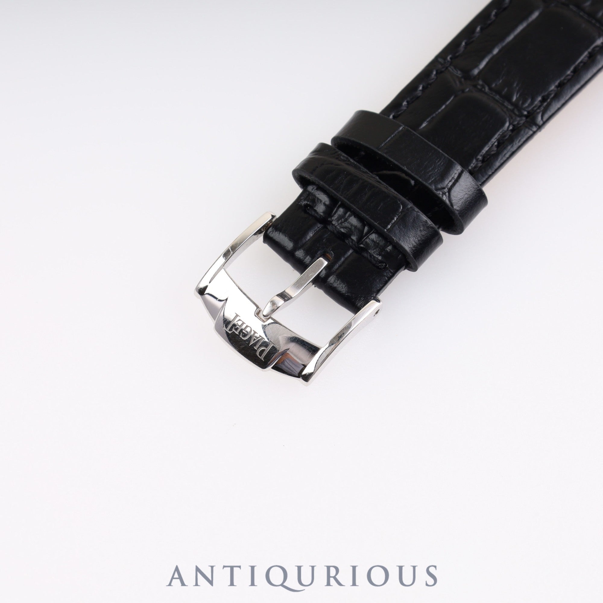 Piaget Round 5894 Quartz 750 Genuine Buckle (750) Silver Dial