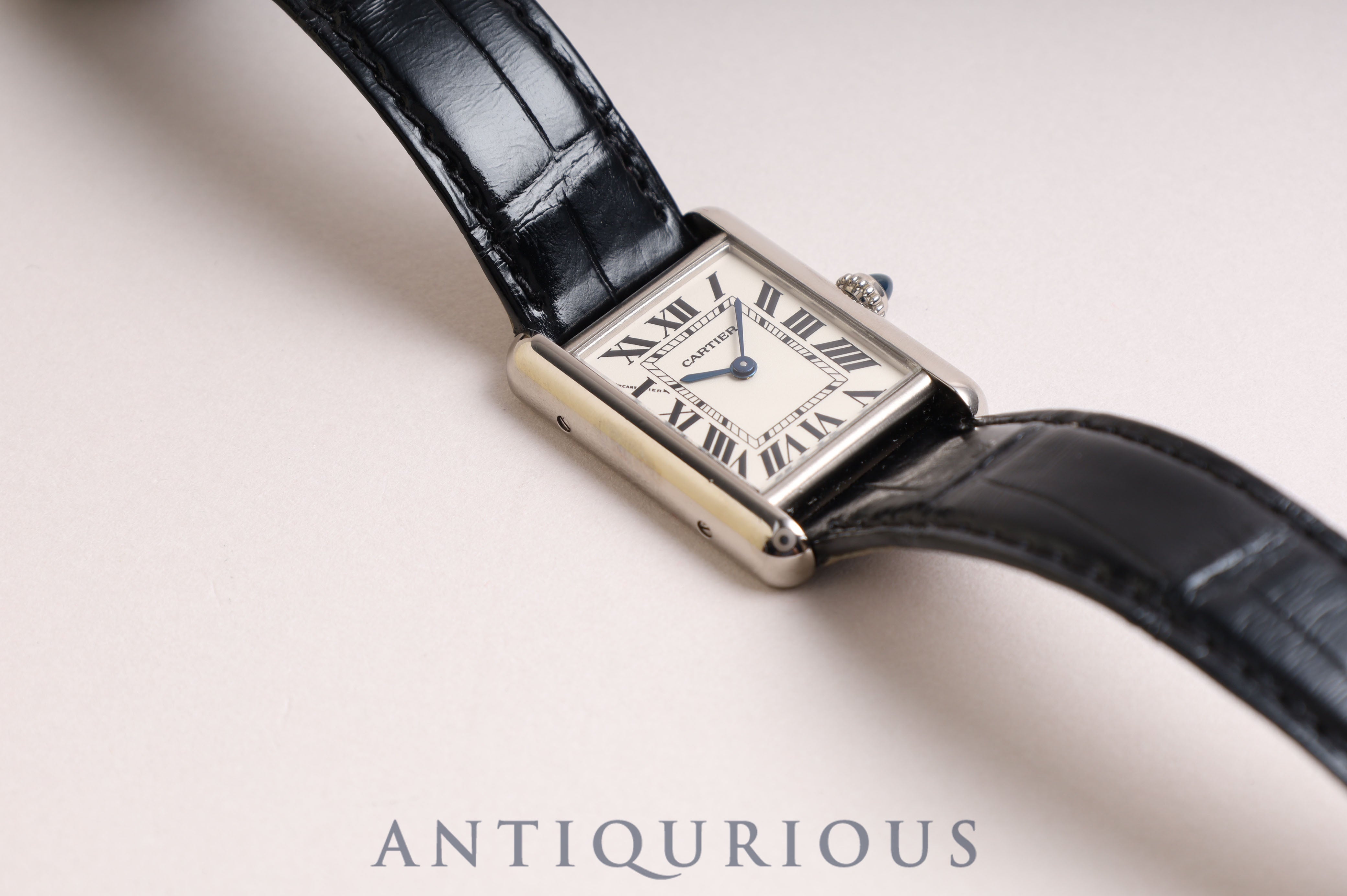Cartier Tank Louis Cartier SM WG QZ White Roman W1541056 with box and booklet Complete service completed in February 2023