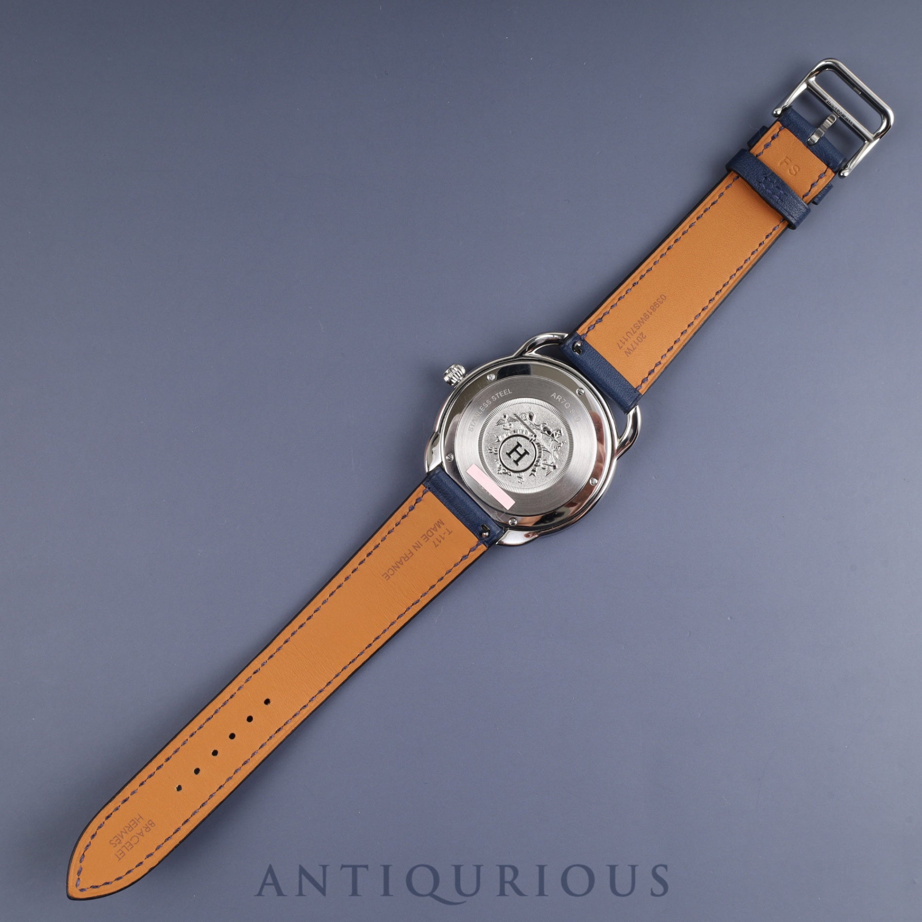 Hermes Arceau AR7Q.810 Quartz SS Genuine leather strap (Z engraved: 2021) Genuine buckle (SS) White Arabic dial Box Booklet Warranty (2024) Overhauled