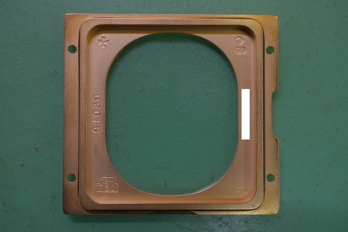 Vacheron Constantin Cale Historiques 91030 / 000R Manual winding Cal.1017 750PG Genuine leather strap Genuine buckle (750PG) Ivory dial 31 x 35mm Box, case, warranty card (2003) Limited to 600 pieces Overhauled