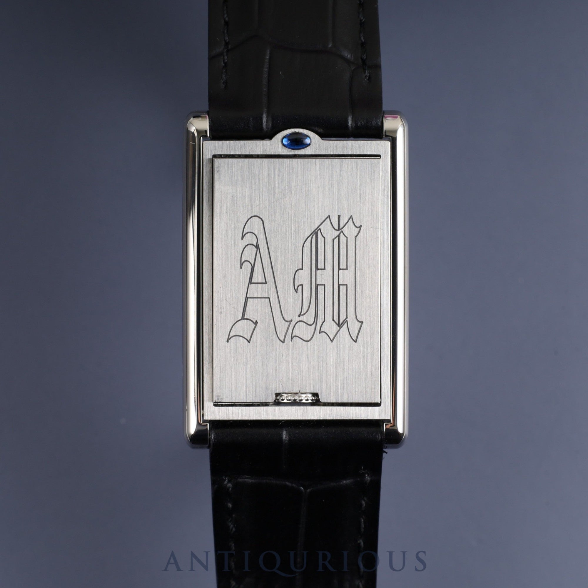 カルティエ タンク バスキュラント LM W1016055 / 2522 クォーツ  SS 革 純正Dバックル(SS) ホワイトローマン文字盤 保証書(2002年)冊子 カルティエブティックコンプリートサービス済み ※ケースイニシャル裏彫り有り