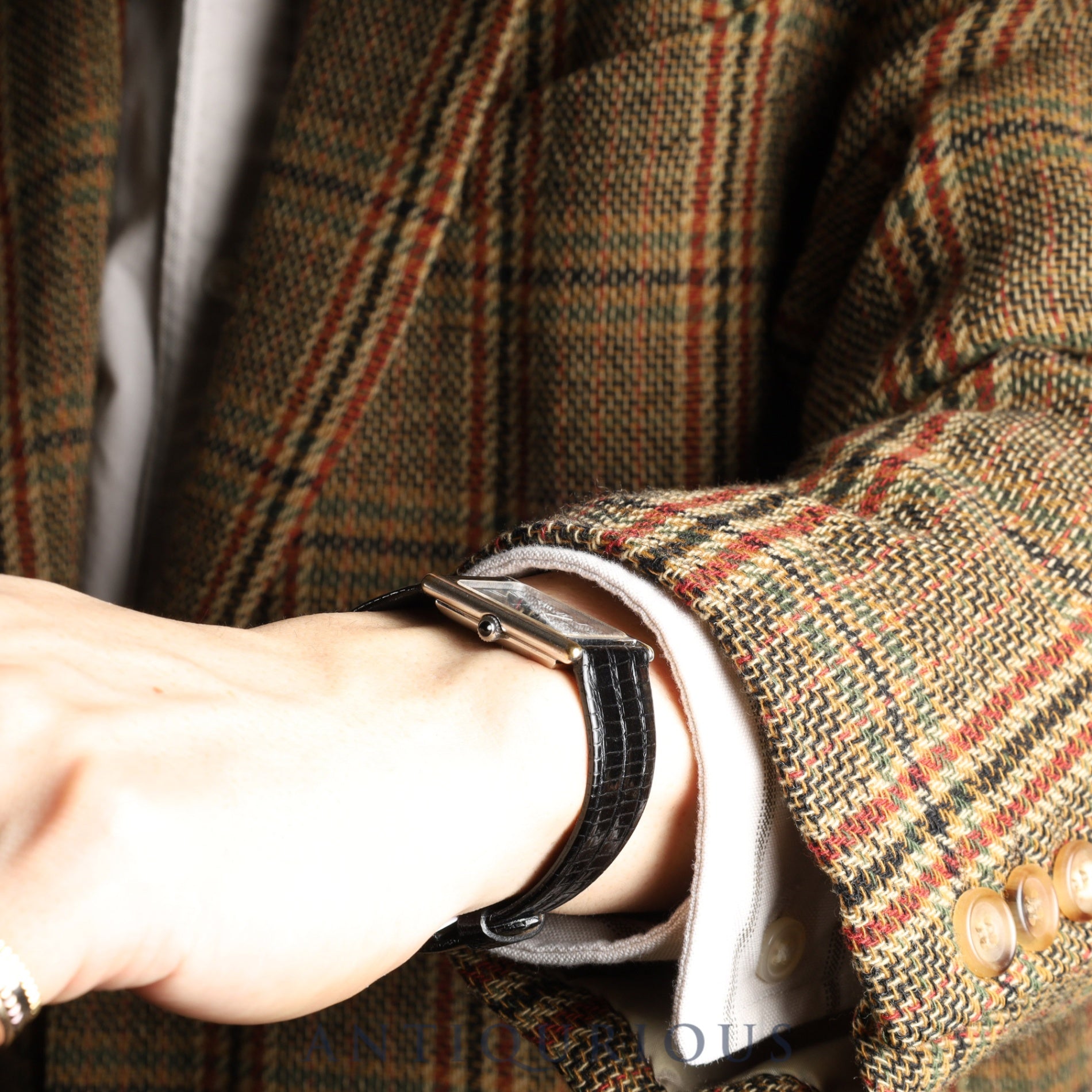 オメガ デ・ヴィル 511.0404 手巻き Cal.625 SS 純正尾錠(SS)ネイビー文字盤 オーバーホール済み