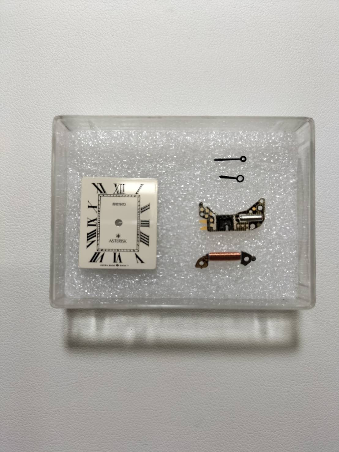 セイコー アスタリスク 渡辺雪三郎モデル 5E30-5A30 クォーツ Cal.5E30A SS(GP)革 純正バックル(GP)アイボリーローマン文字盤 オーバーホール済み
