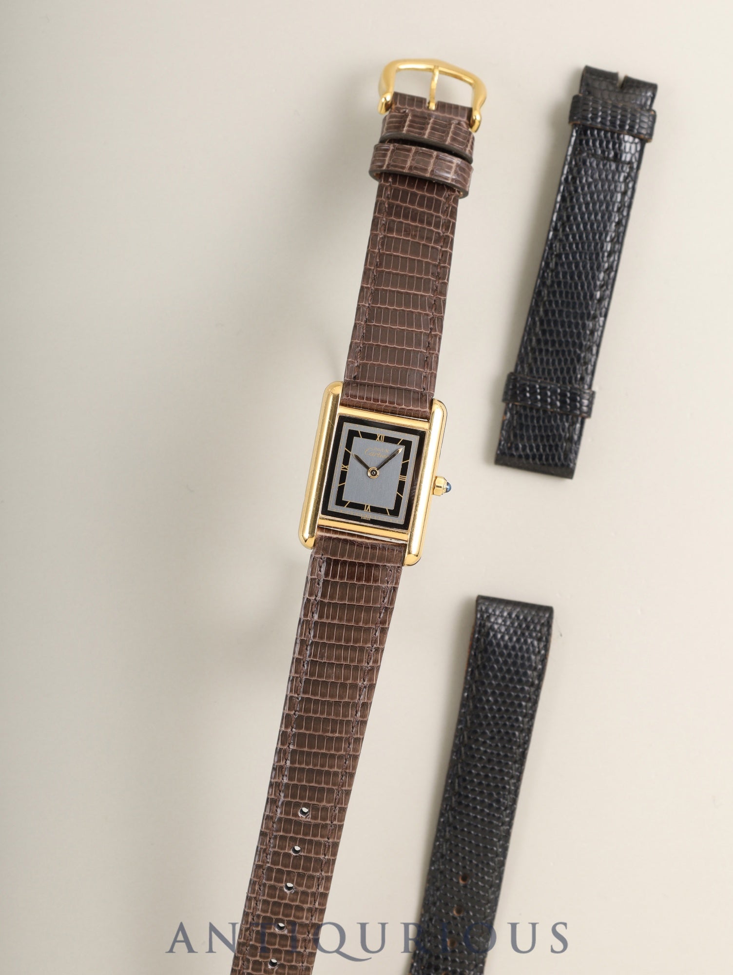 カルティエ マストタンク SM 3 66001 クォーツ Cal.157 SV925 革 純正ピンバックル(GP)グレー飛びローマン文字盤(SWISS表記 )純正レザーベルト付き オーバーホール済み 新品仕上げ済み