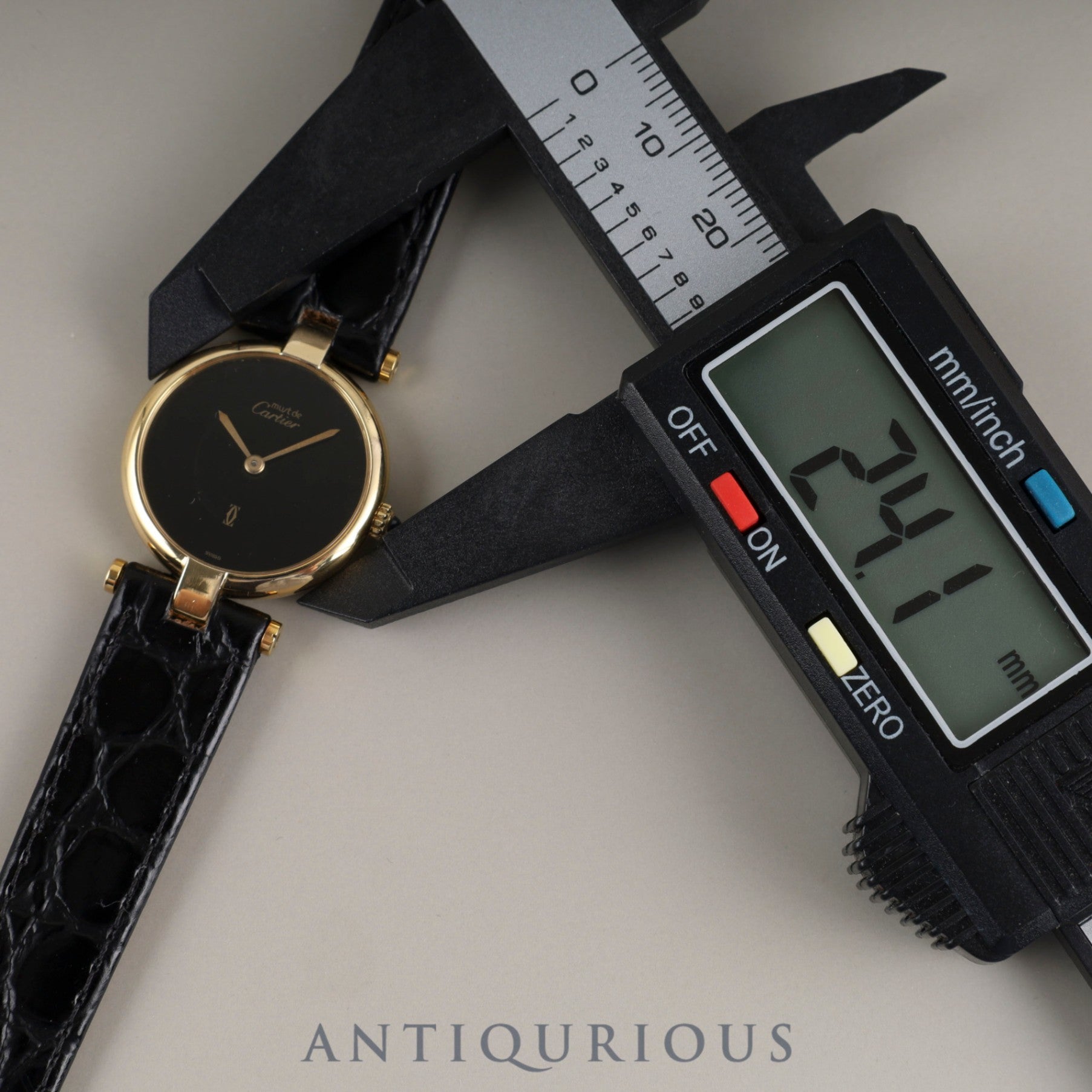 Cartier Must Vendôme VLC SM Quartz Cal.81 SV925 Leather Strap with Genuine GP Buckle, Onyx Dial, Overhauled