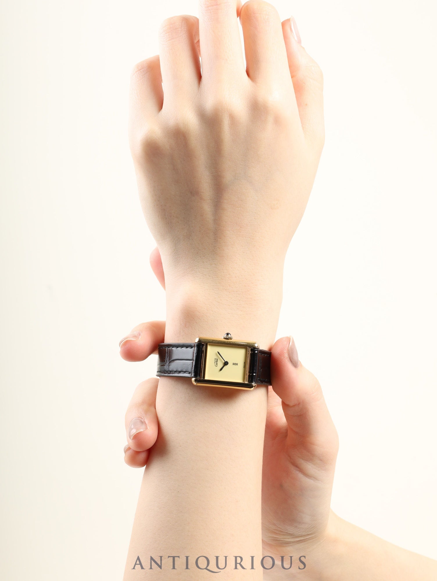 カルティエ マストタンク SM 手巻き Cal.78-1 SV925 革 純正尾錠(GP) アイボリー文字盤(SWISS MADE表記) カルティエブティックにてアフターサービス済み オーバーホール済み