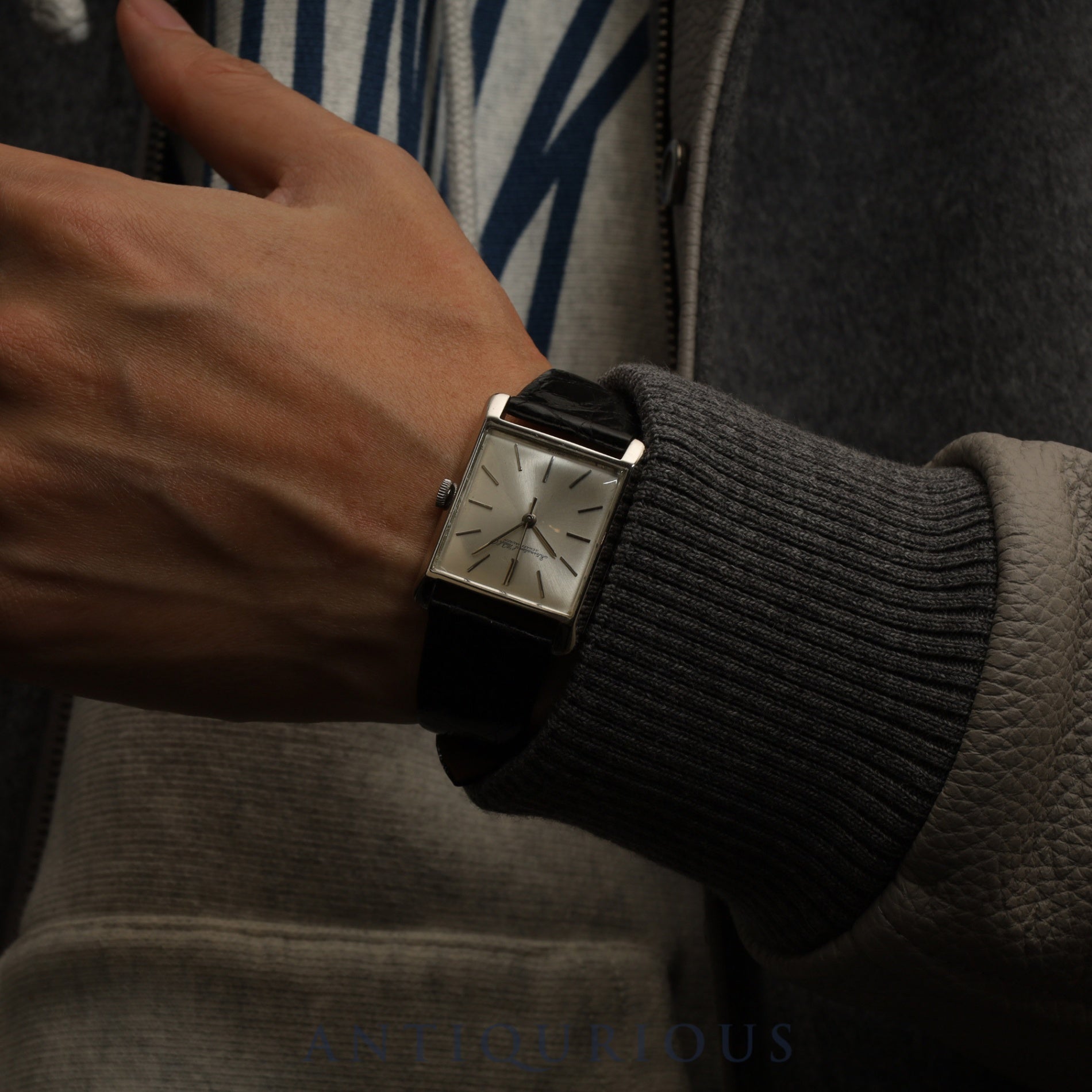 IWC Old Inter manual winding Cal.C.401 Pm900 leather watch with genuine stainless steel buckle, silver dial, overhauled.