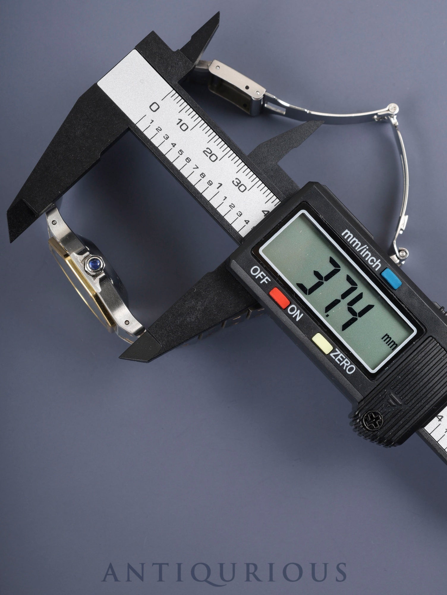 Cartier Santos Octagon LM 2966 Automatic Caliber ETA2671 Stainless Steel/Yellow Gold White Roman Dial Box and Booklet Overhauled