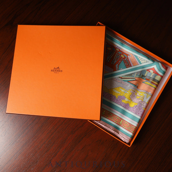 エルメス スカーフ カレ90 ヴェルサイユの散歩 SILK100% 箱