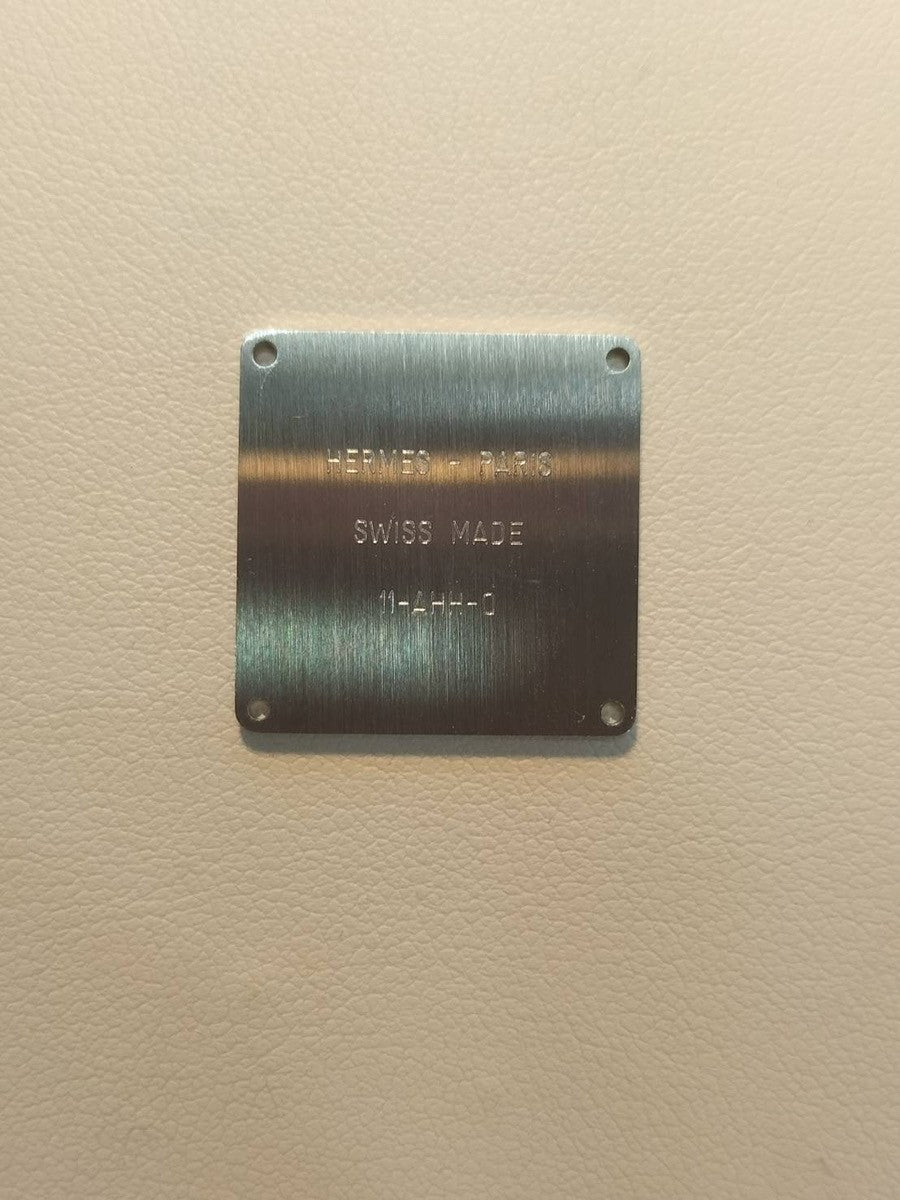 Hermès H Watch HH1.222 Quartz Caliber 901.001 Stainless Steel with Genuine Leather Strap (C Stamp: 2018) and Genuine Buckle (SS). Blue Dial. Overhauled.