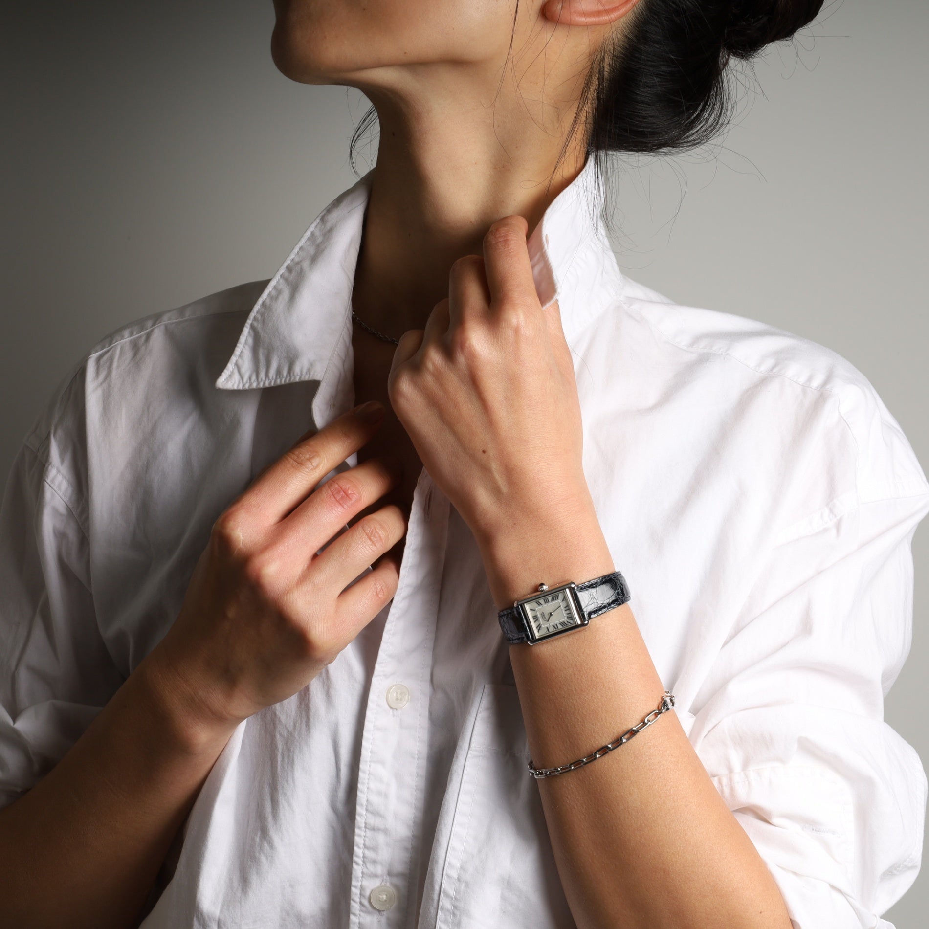 Cartier Must Tank MM QZ Silver Roman Box