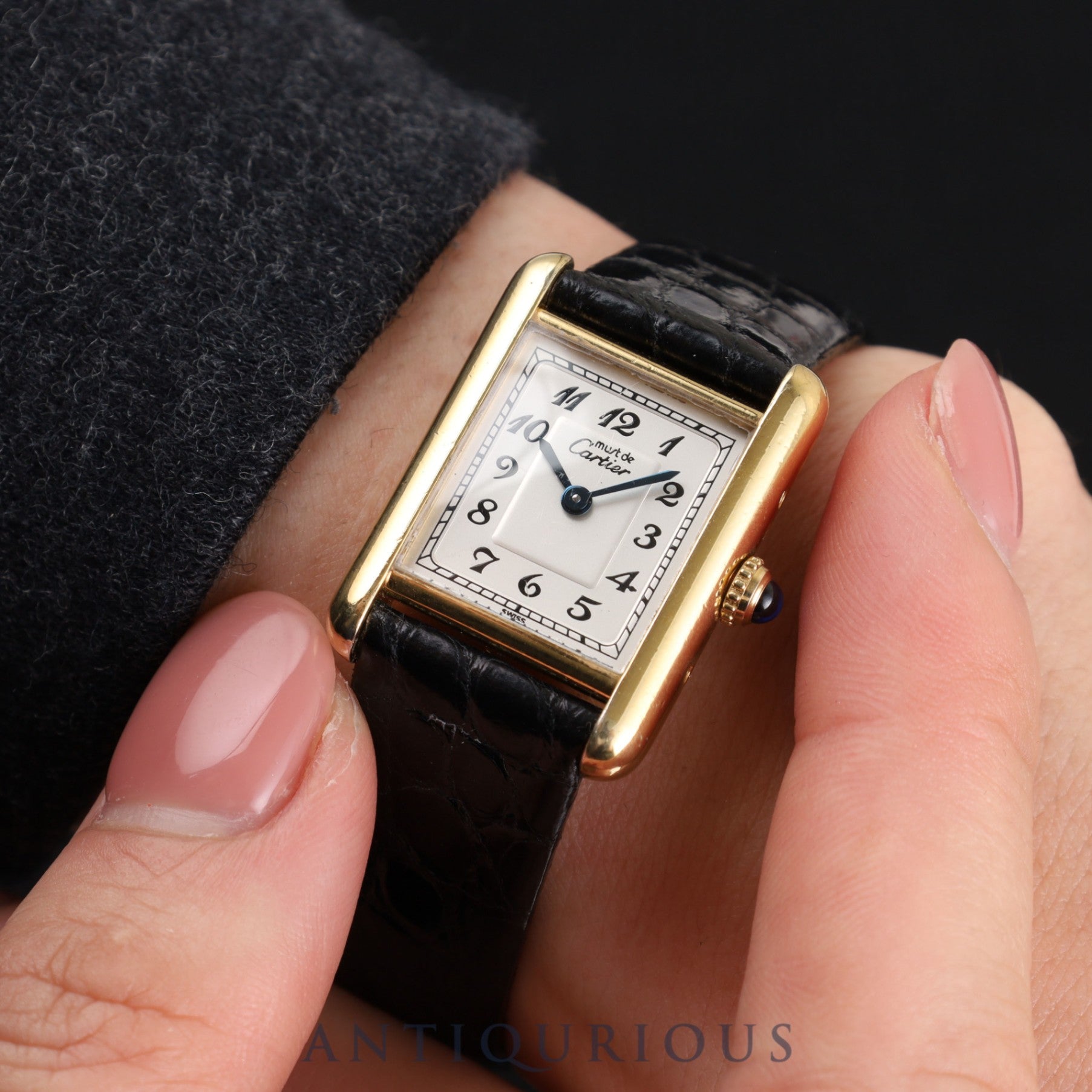 カルティエ マストタンク SM 5057001 クォーツ SV925 革 純正尾錠(GP) アラビア文字盤 カルティエブティックにてコンプリートサービス(フルメンテナンス)済み 新品仕上げ済み