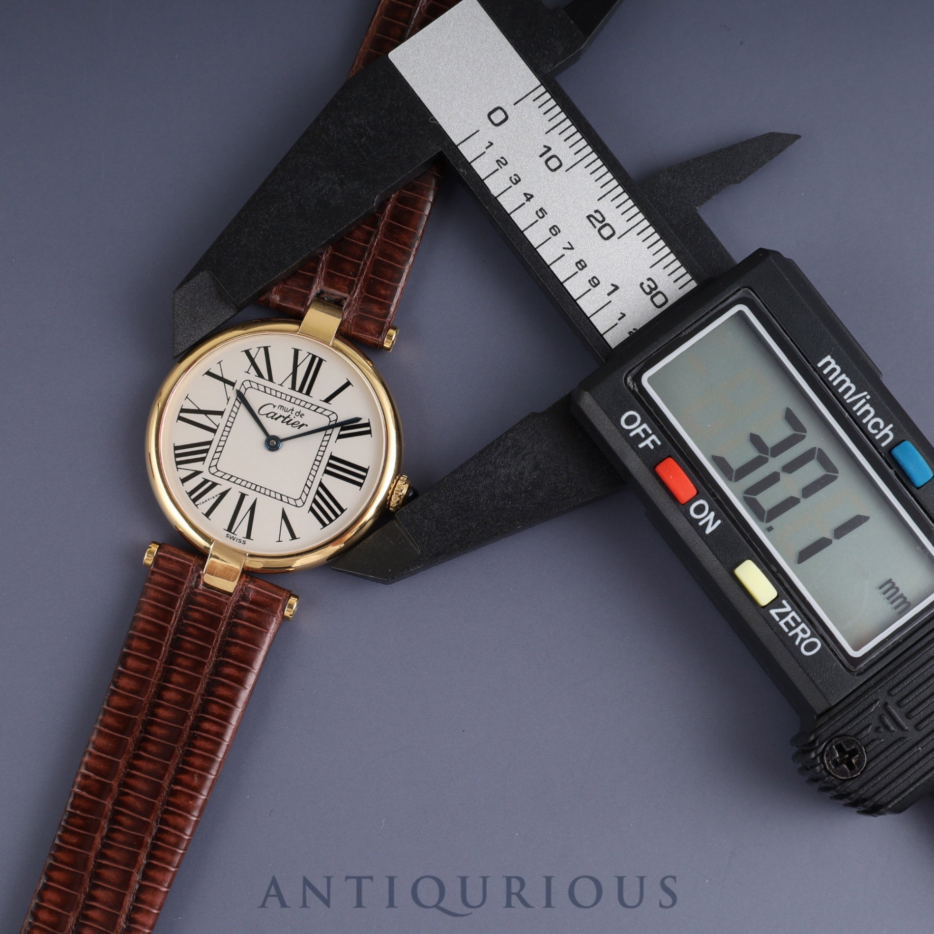 Cartier Must Vendôme VLC LM 590003 Quartz Caliber 90 SV925 Leather Strap with Genuine GP Buckle, Opalescent Dial, Box, Warranty Card (1992) and Booklet, Overhauled
