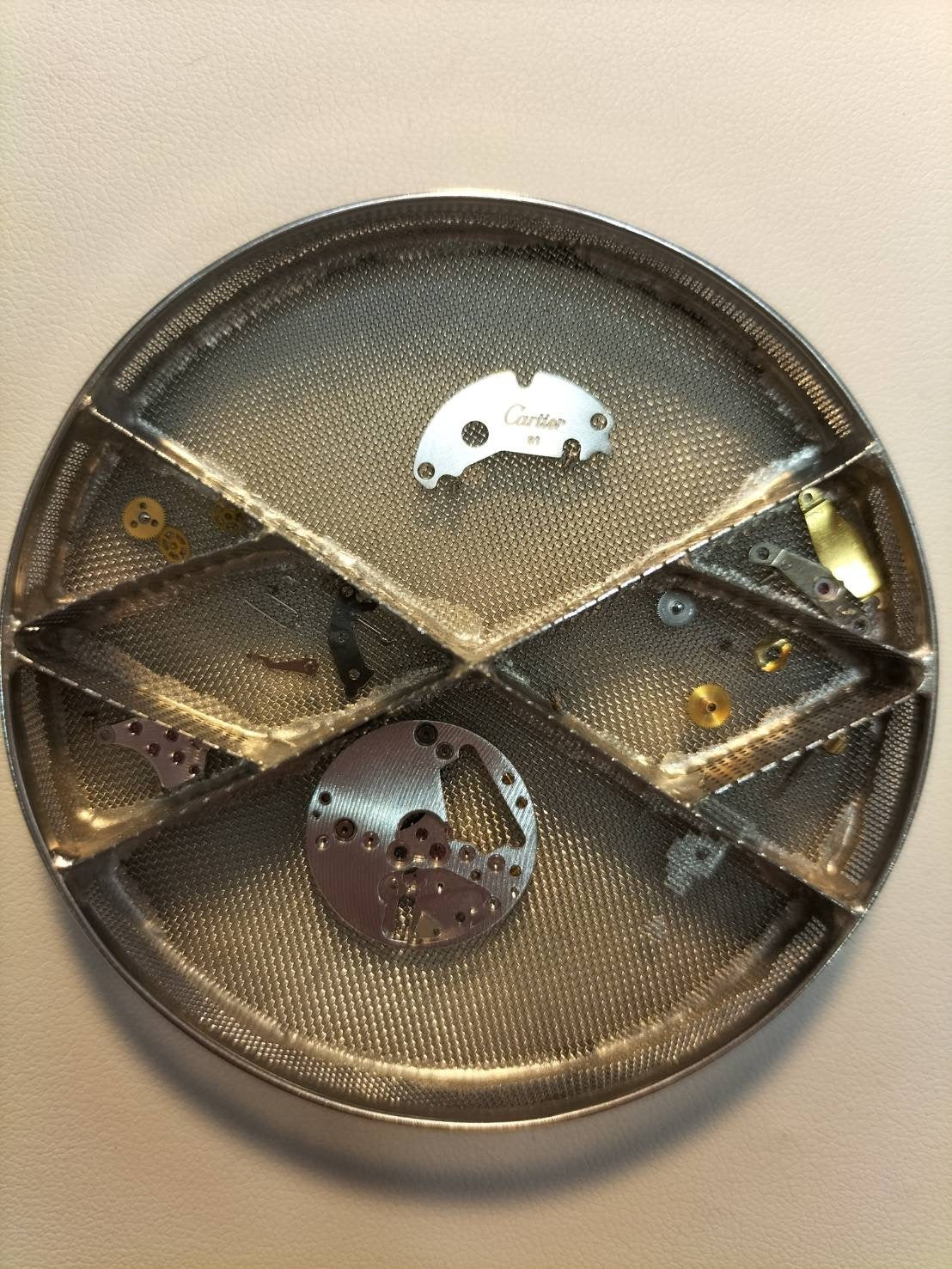 カルティエ マストタンク LM 6 81006 クォーツ Cal.81 925 革 純正尾錠(GP)アイボリーローマン文字盤 オーバーホール済み 新品仕上げ済み