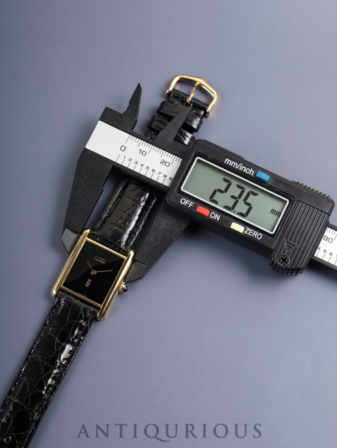 カルティエ マストタンク LM 6 81006 クォーツ SV925 革 純正ピンバックル(GP)オニキス文字盤(SWISS MADE表記) 箱 冊子 保証書(無記載) 純正レザーベルト付き カルティエブティックにてコンプリートサービス済み