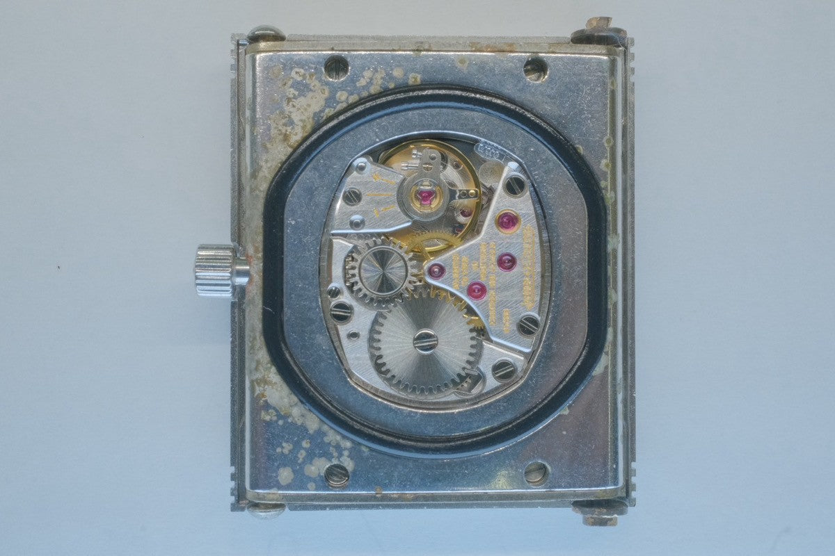 Jaeger-LeCoultre Reverso Classic 250.8.86 Manual Winding Caliber 846/1 Stainless Steel Leather Strap with Genuine Stainless Steel Buckle Silver Arabic Dial (Slight Scratches on Back) Overhauled