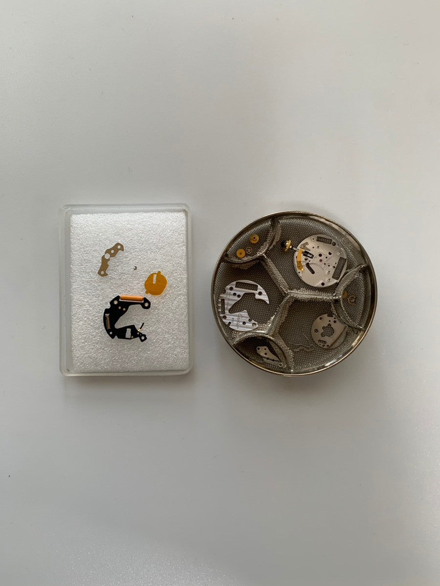 カルティエ マストタンク LM W1002753 / 590005 クォーツ Cal.690 SV925 革 純正ピンバックル(GP)アイボリーローマン文字盤(SWISS MADE表記)オーバーホール済み