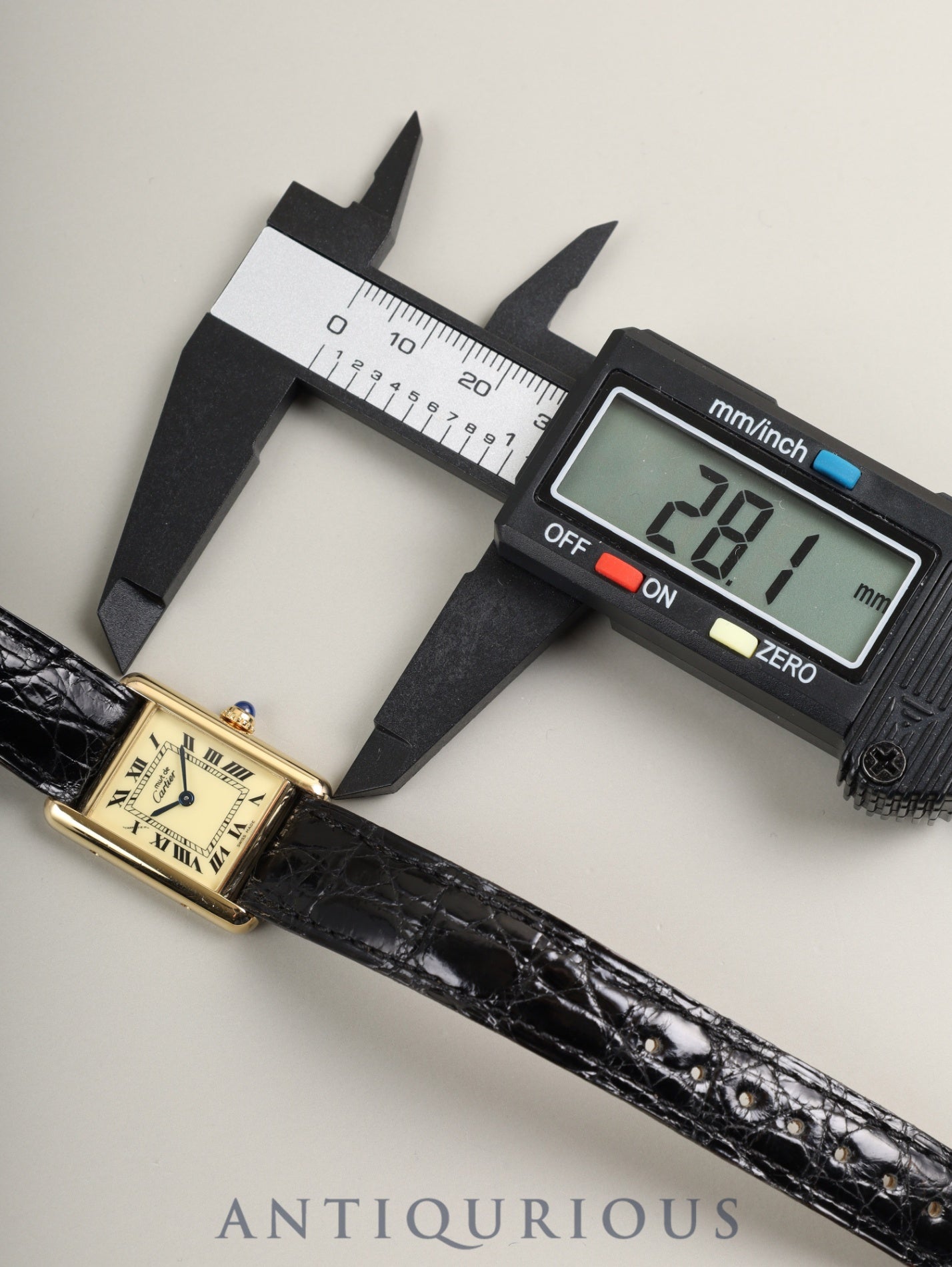 カルティエ マストタンク SM 1613 クォーツ Cal.- SV925 純正革ベルト 純正尾錠(GP) アイボリーローマン文字盤(SWISS MADE表記)1996年頃~1998年頃 カルティエブティックにてコンプリートサービス済み